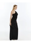 SİYAH TEK OMUZ DRAPE DETAY ELBİSE