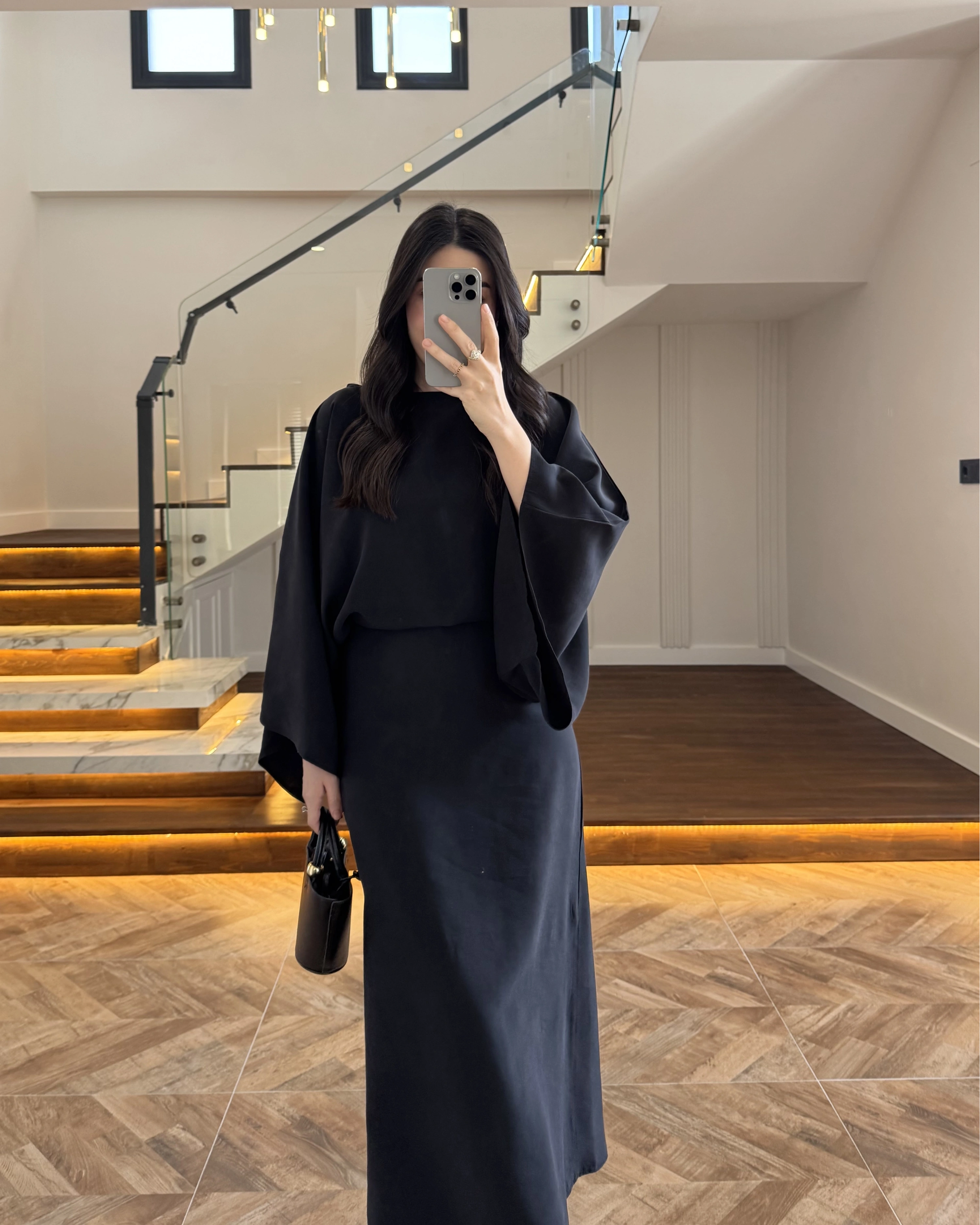 SİYAH YARIM KOL ELBİSE-5000