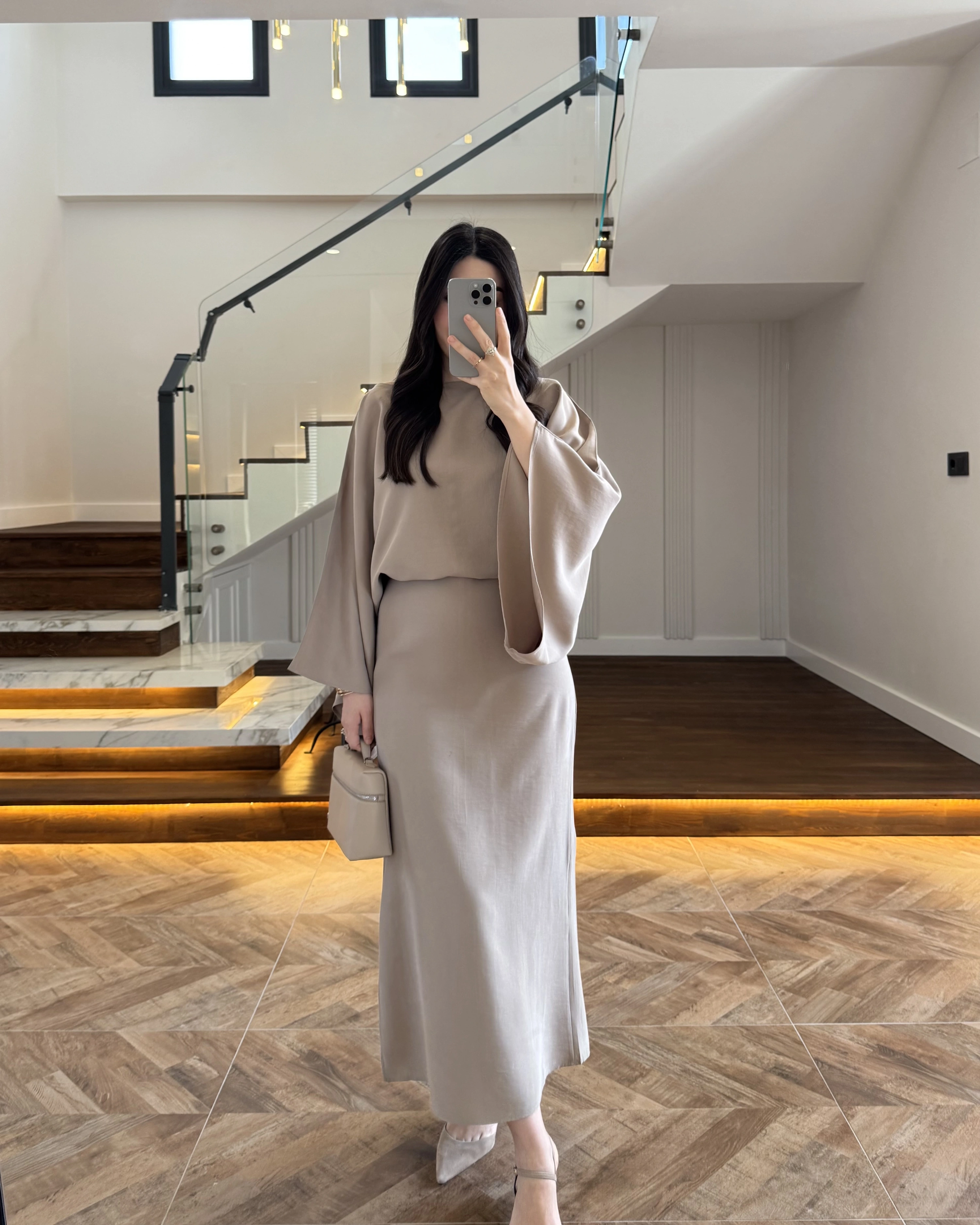 BEJ YARIM KOL ELBİSE-5000