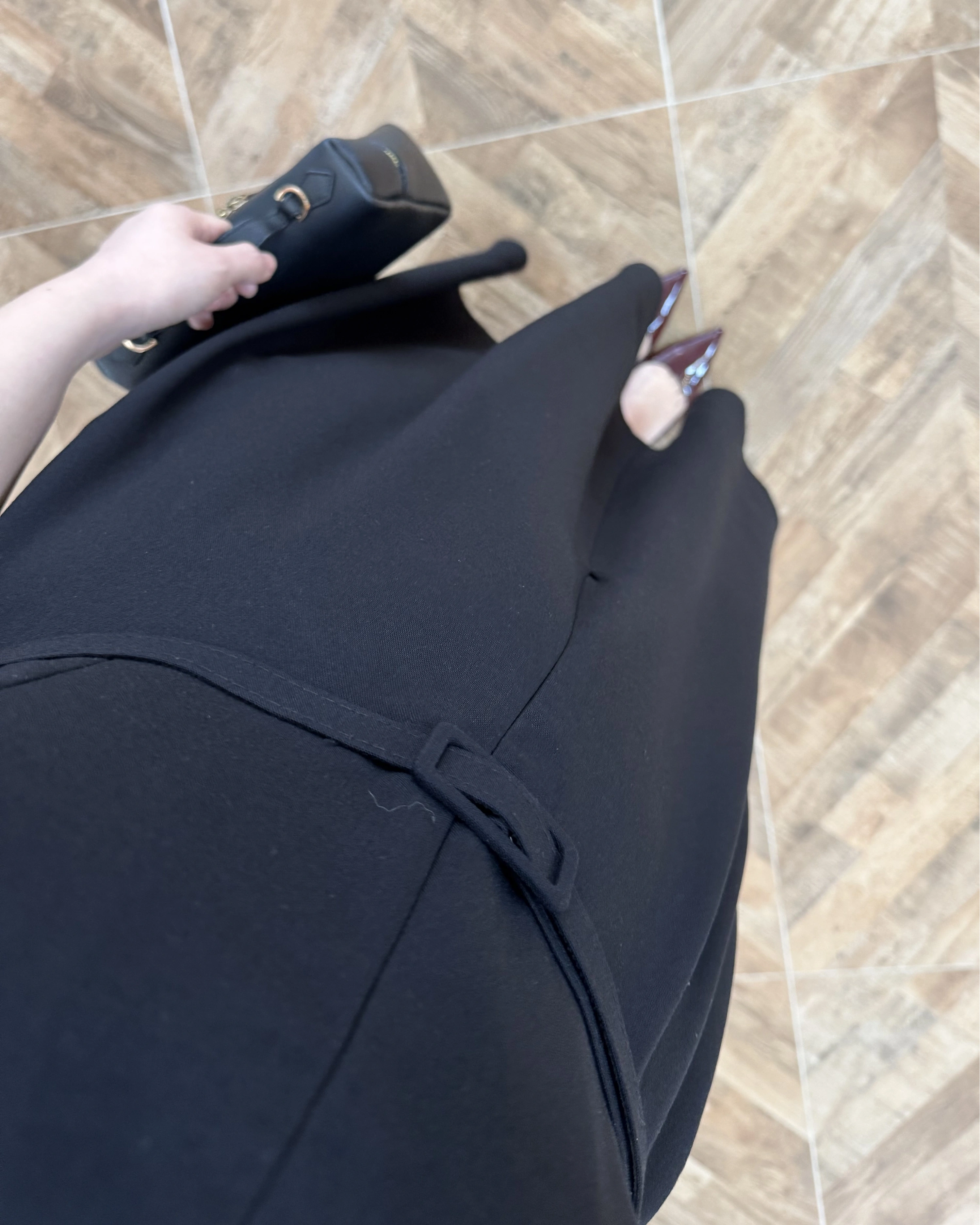 SİYAH ÖNÜ FERMUARLI ELBİSE -2341