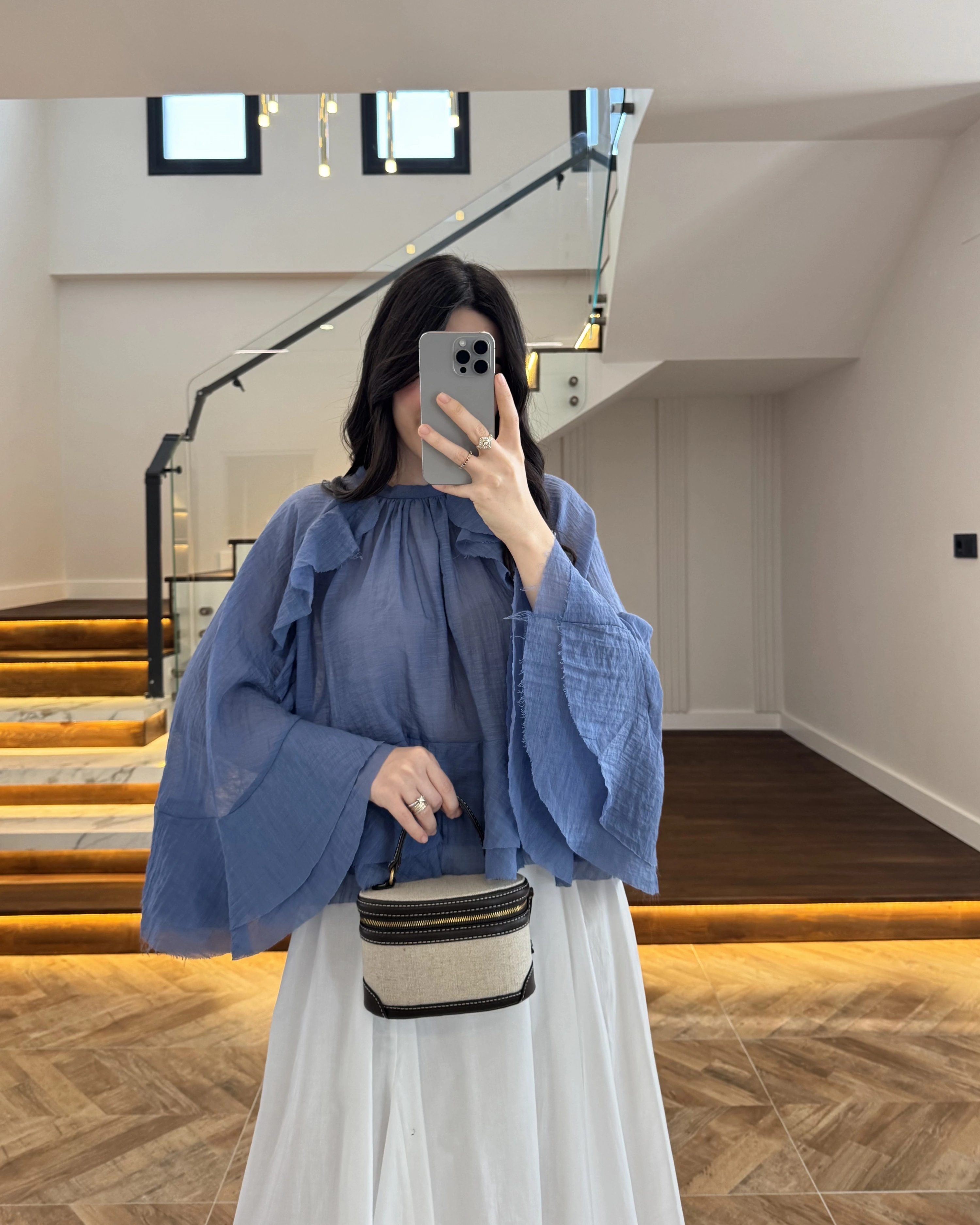 MAVİ KOLLARI FIRFIRLI BLUZ-5009