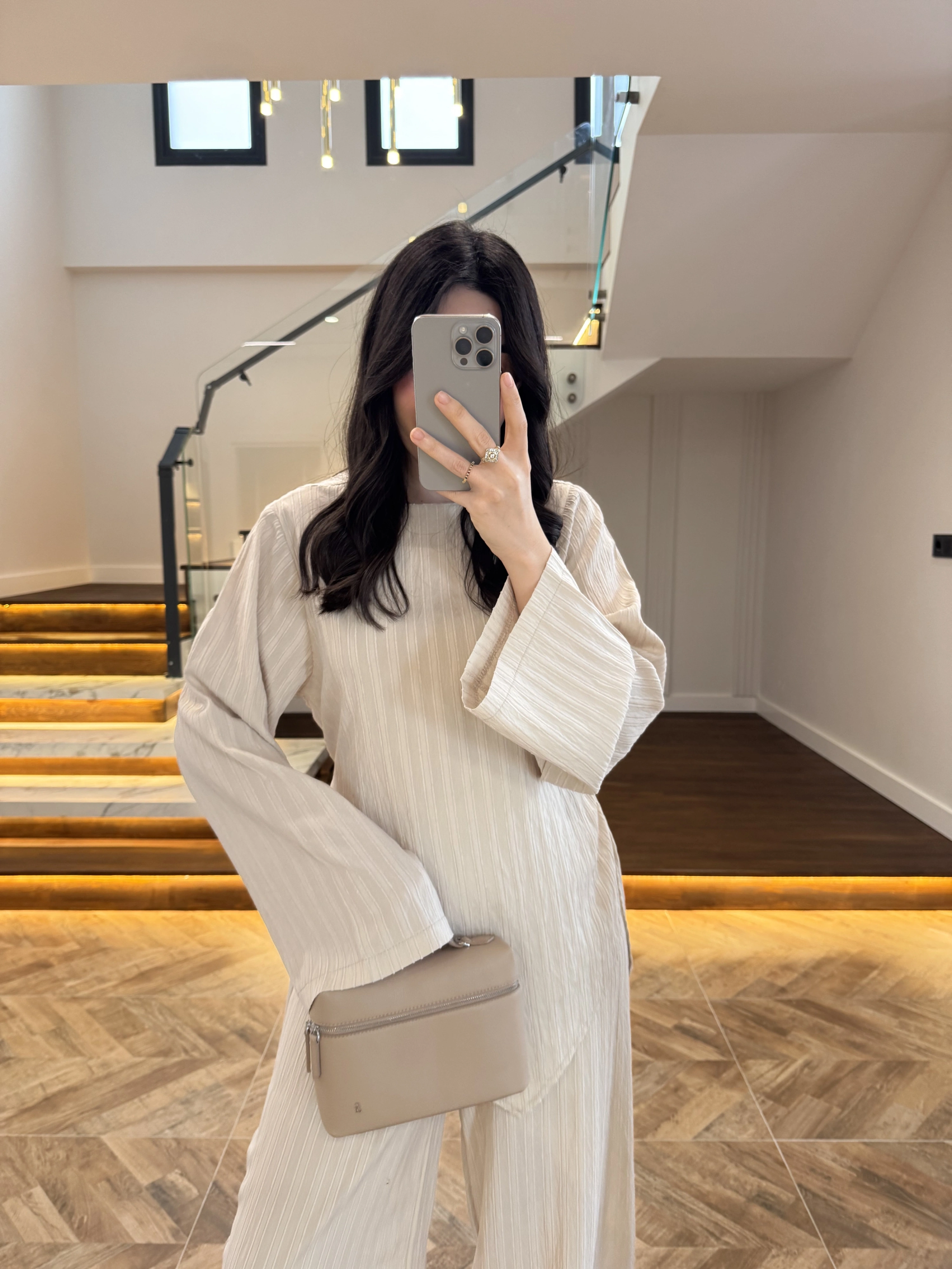 ÇAĞLA ASİMETRİK ÇİZGİLİ TAKIM-256046