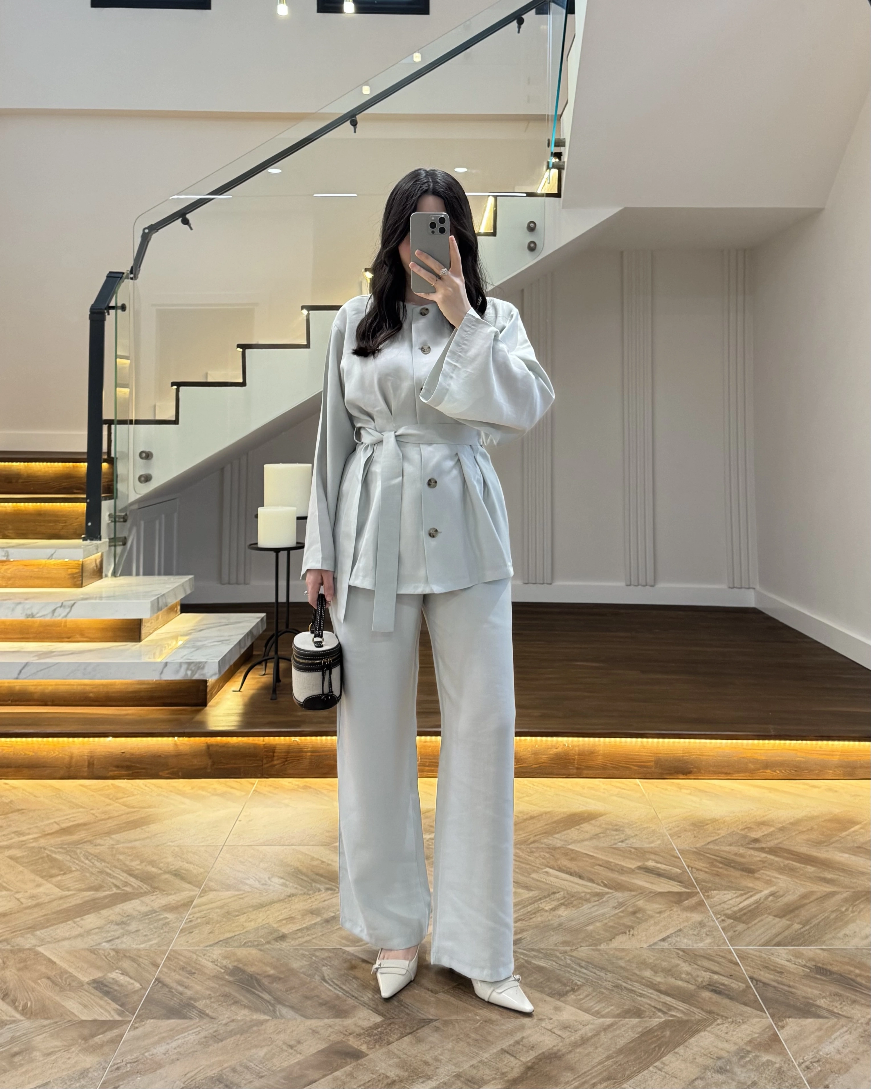 GRİ PİLE DETAY KUŞAKLI TAKIM -8926