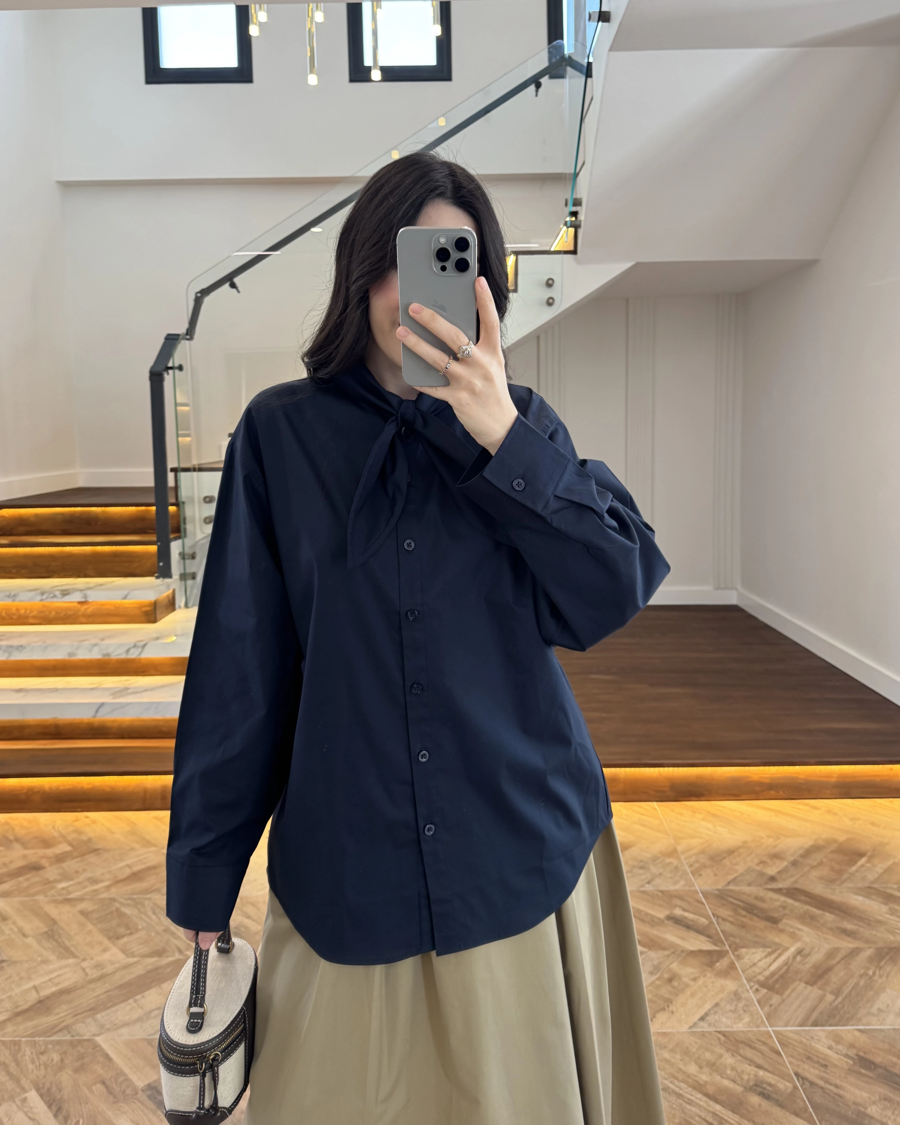 LACİVERT FULAR YAKALI GÖMLEK -5407