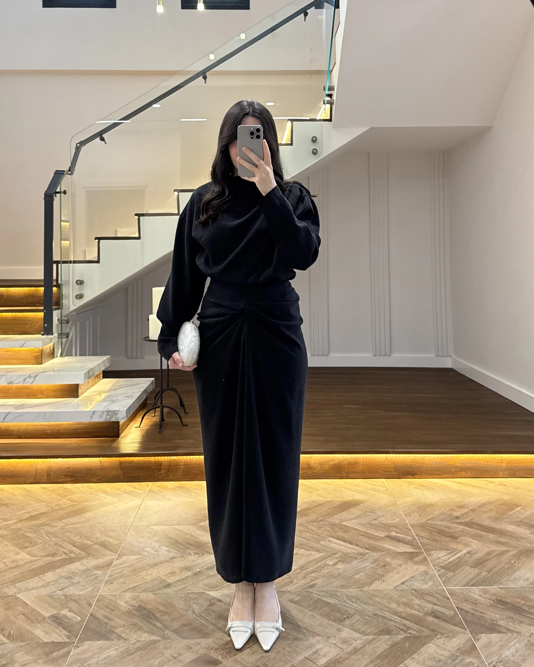 SİYAH ÖNÜ BURGU ETEK TAKIM -0674