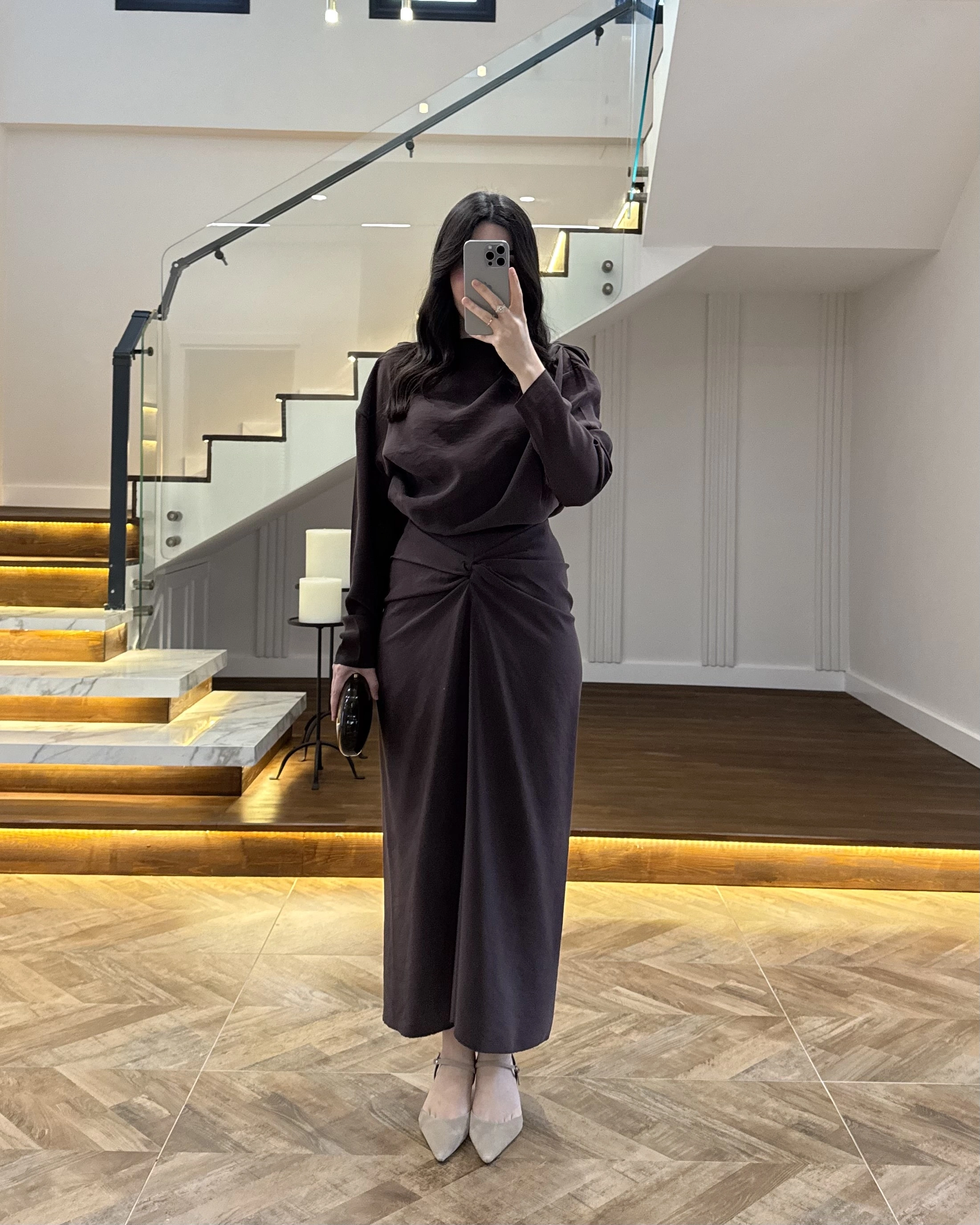 KAHVE ÖNÜ BURGU ETEK TAKIM -0674