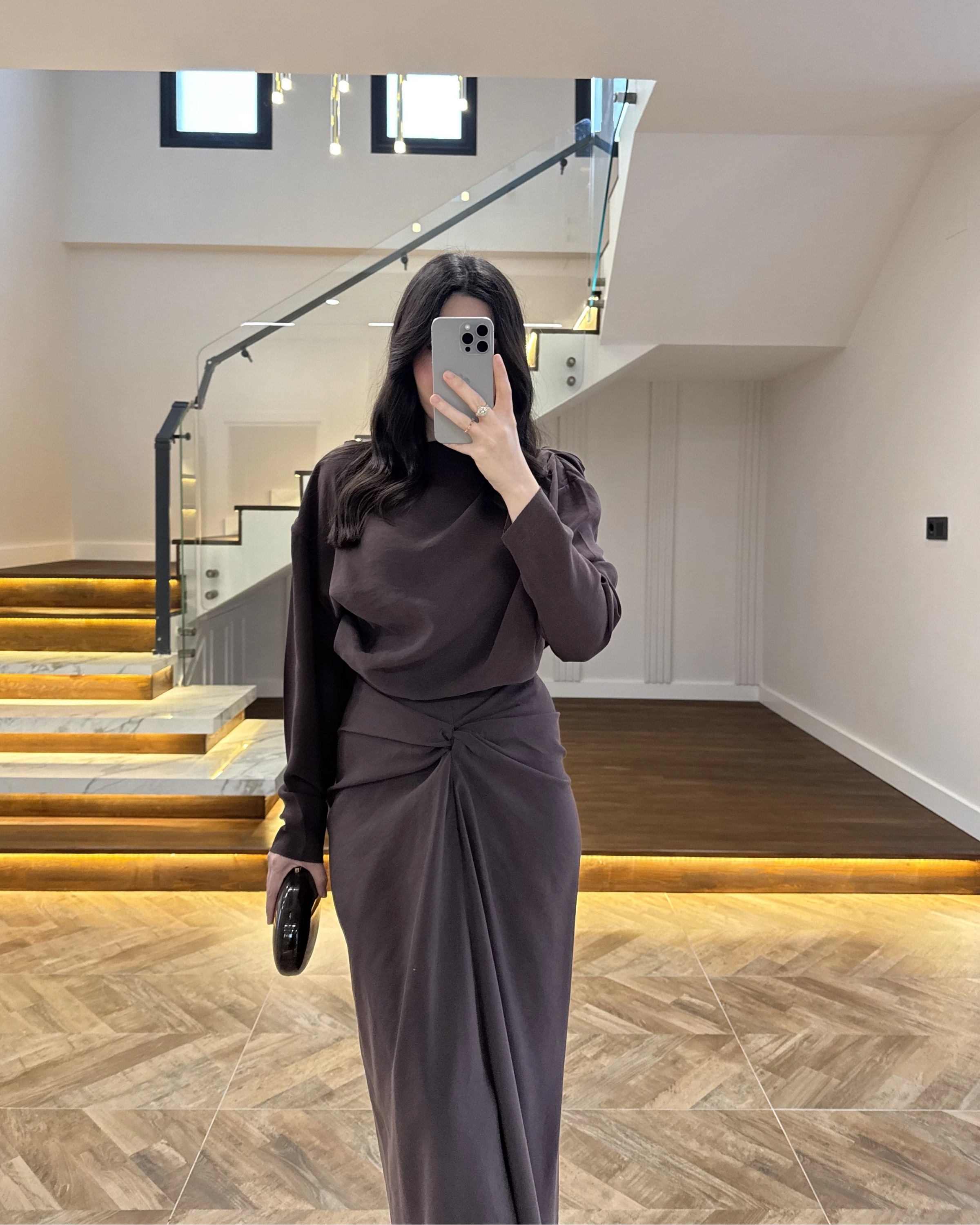 KAHVE ÖNÜ BURGU ETEK TAKIM -0674