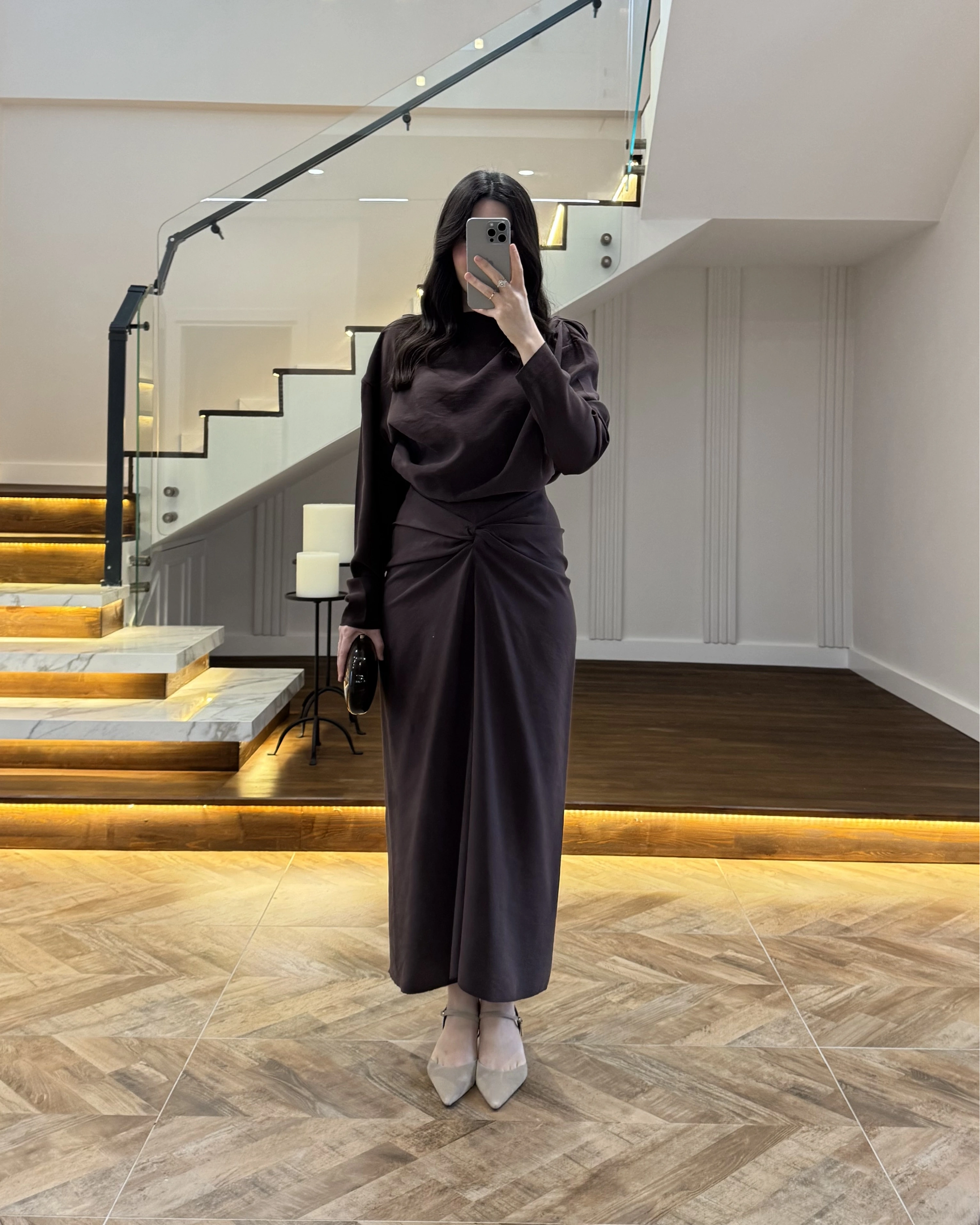 KAHVE ÖNÜ BURGU ETEK TAKIM -0674