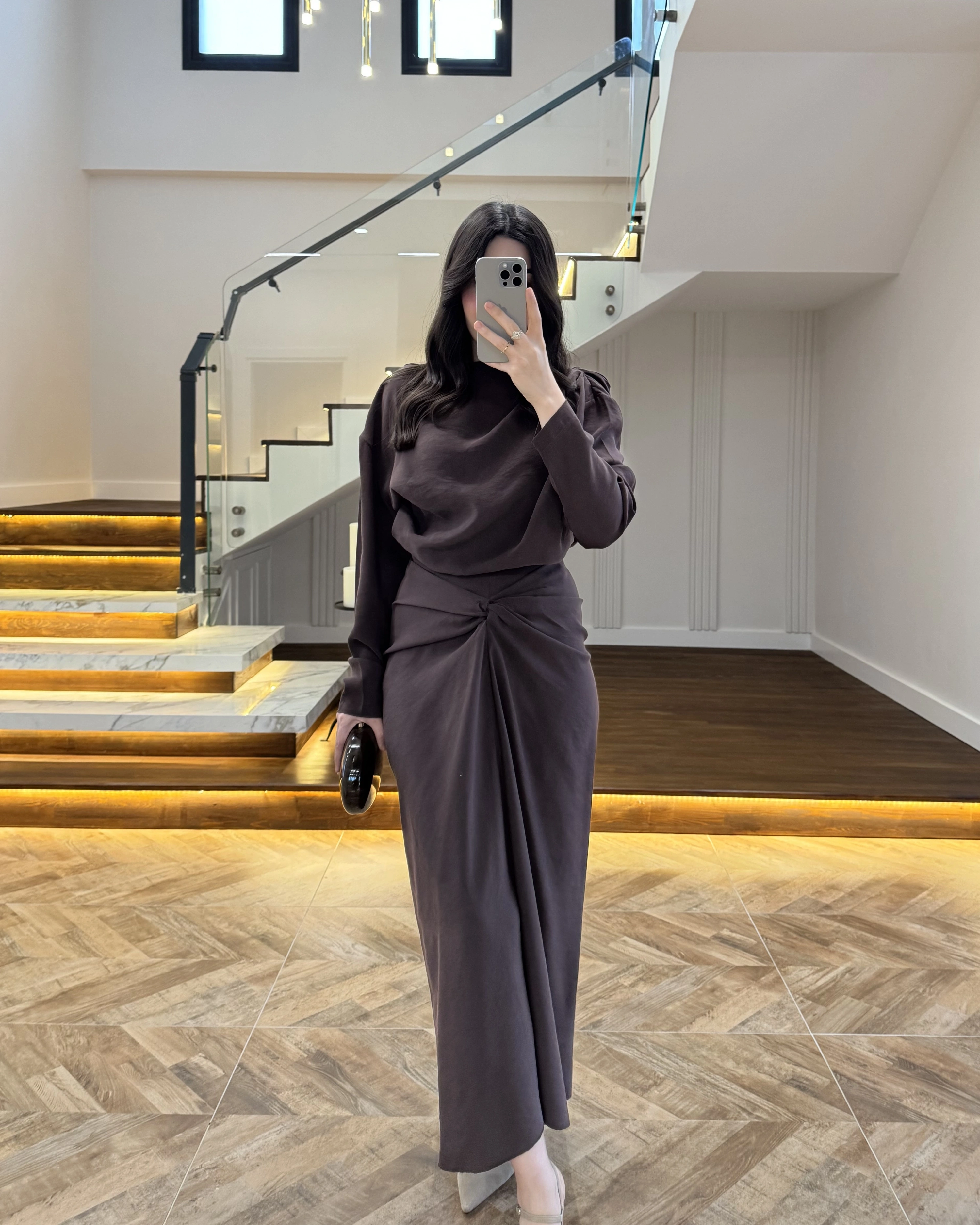 KAHVE ÖNÜ BURGU ETEK TAKIM -0674