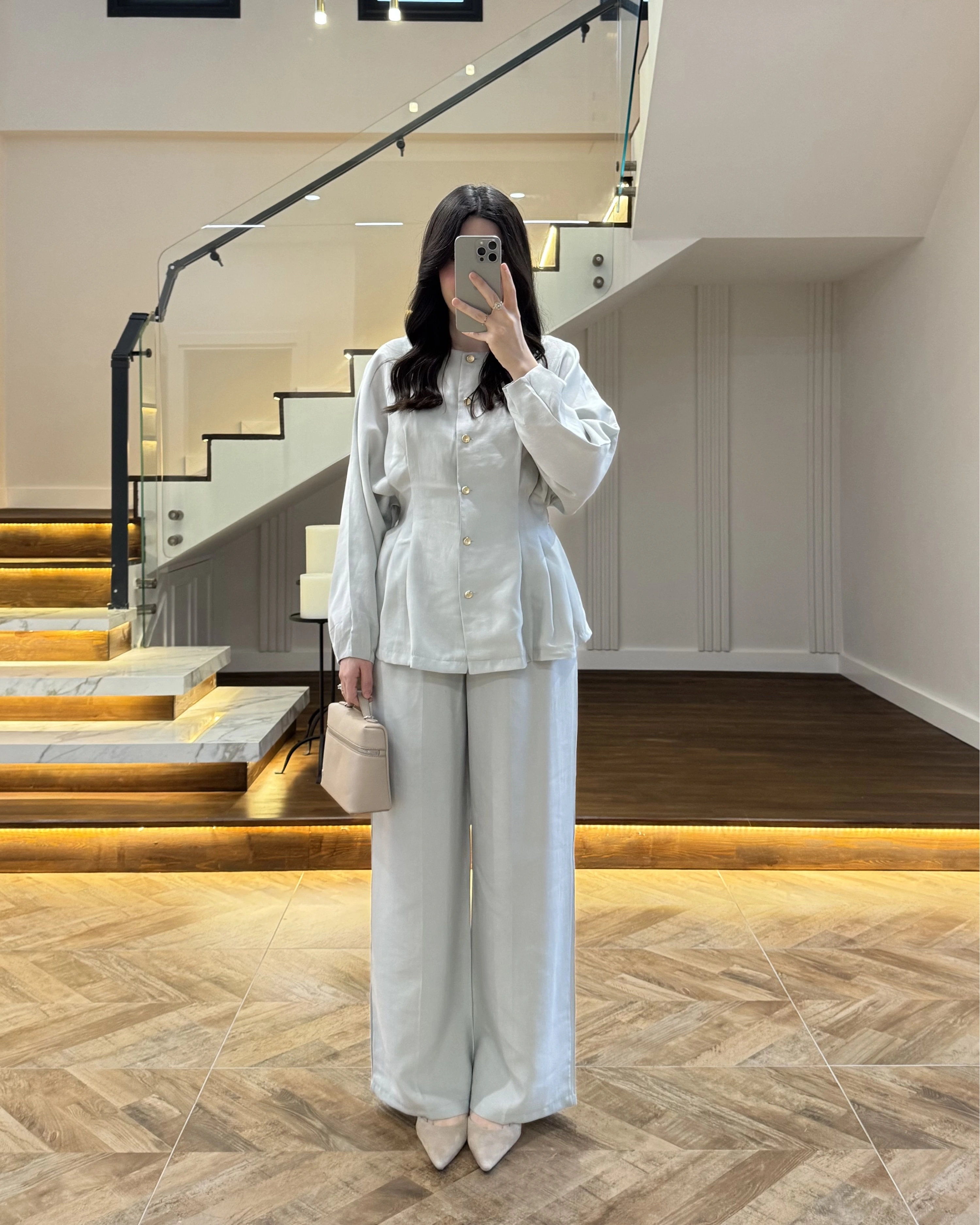 GRİ GOLD DÜĞMELİ PİLELİ TAKIM -8930