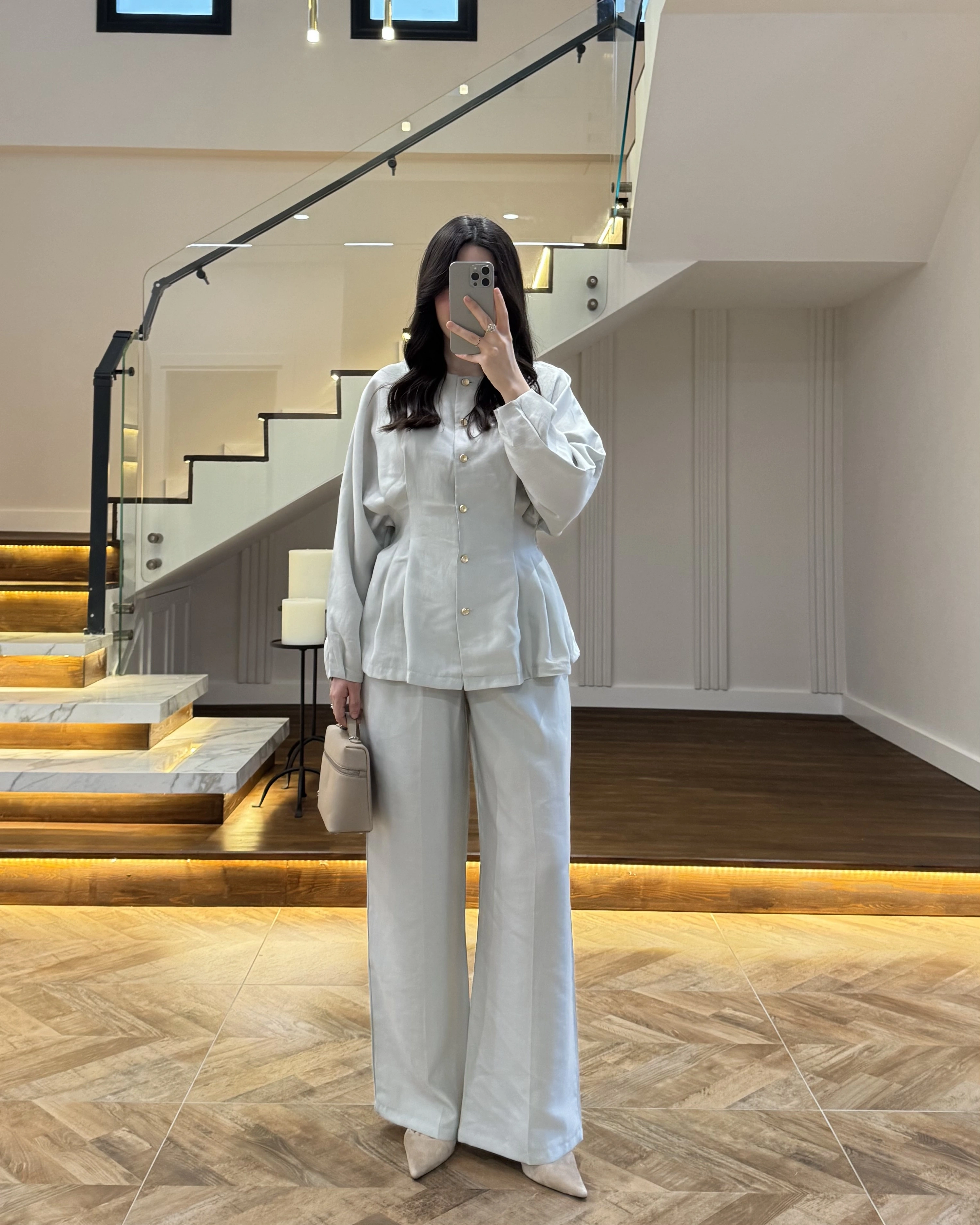 GRİ GOLD DÜĞMELİ PİLELİ TAKIM -8930