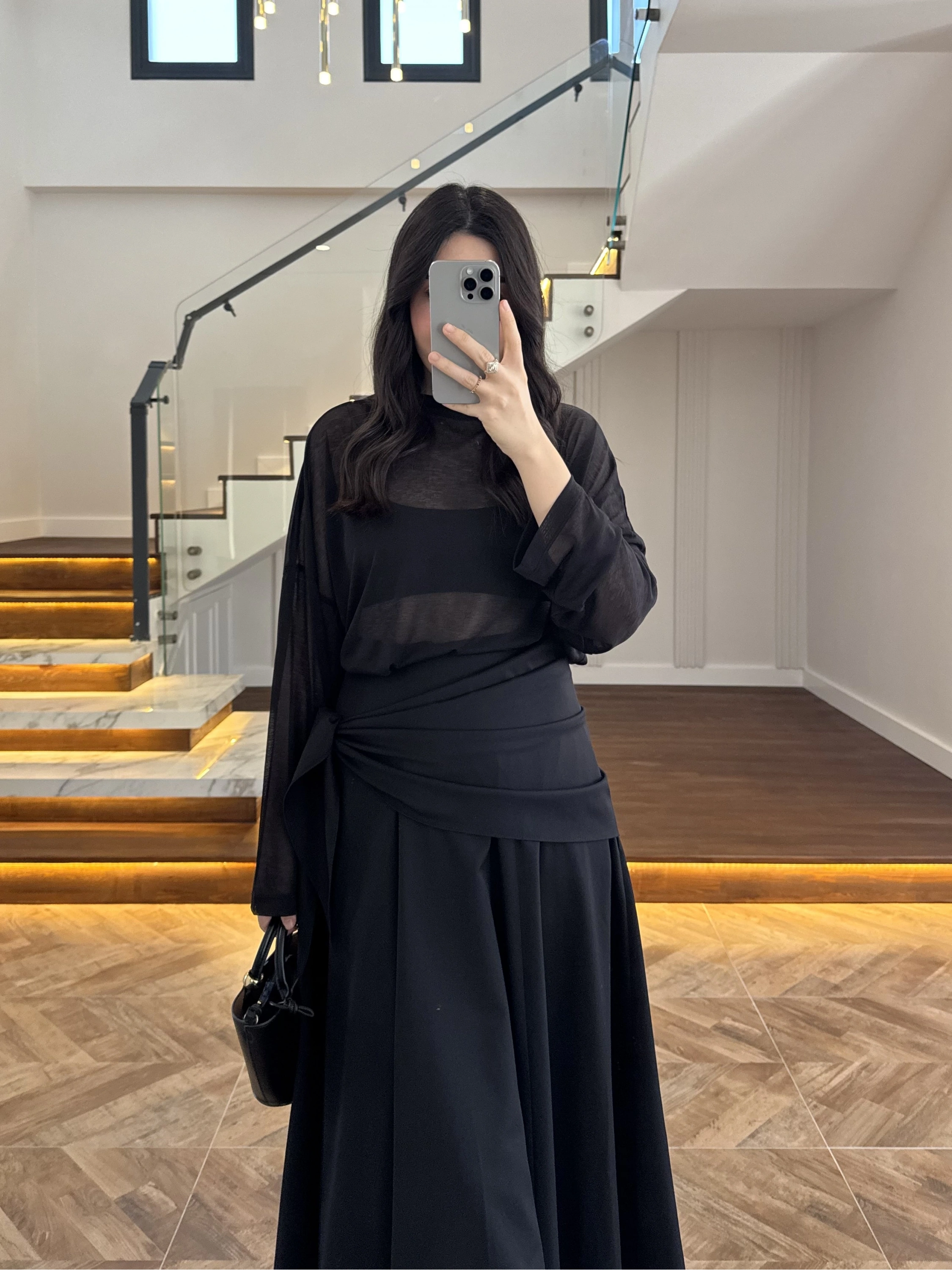 SİYAH ŞAL DETAY ETEK