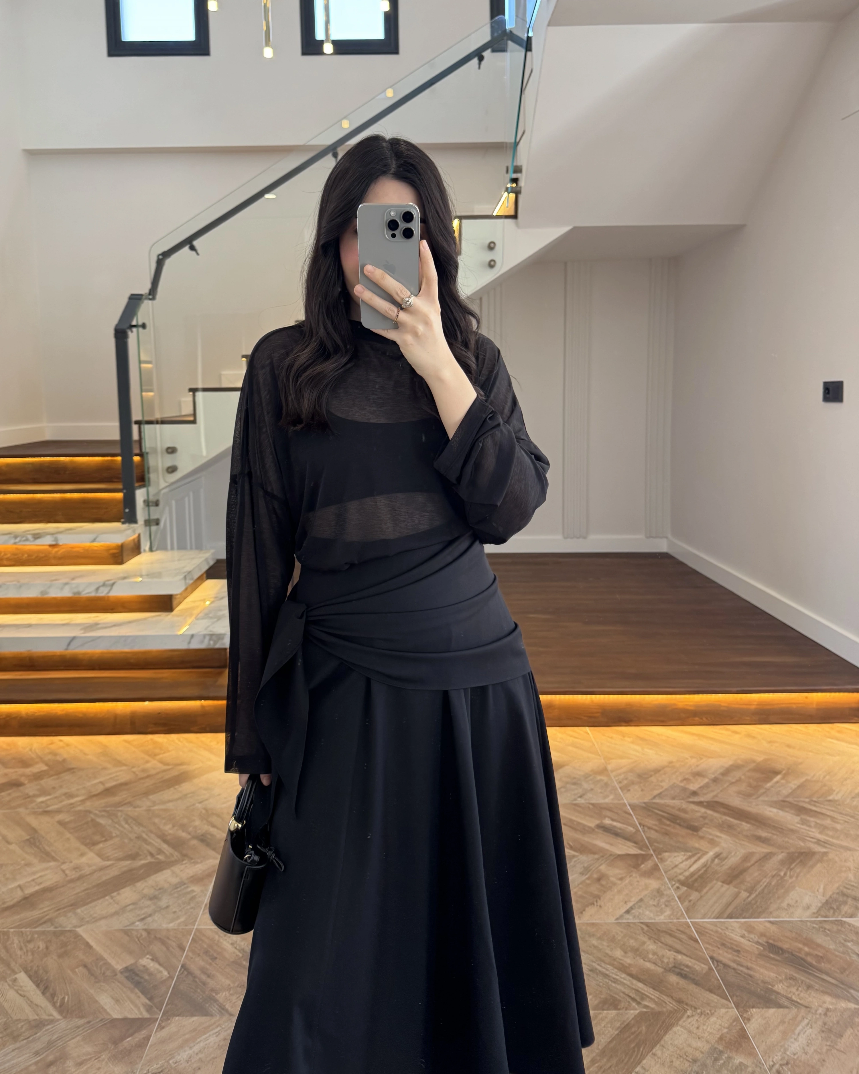 SİYAH ŞAL DETAY ETEK