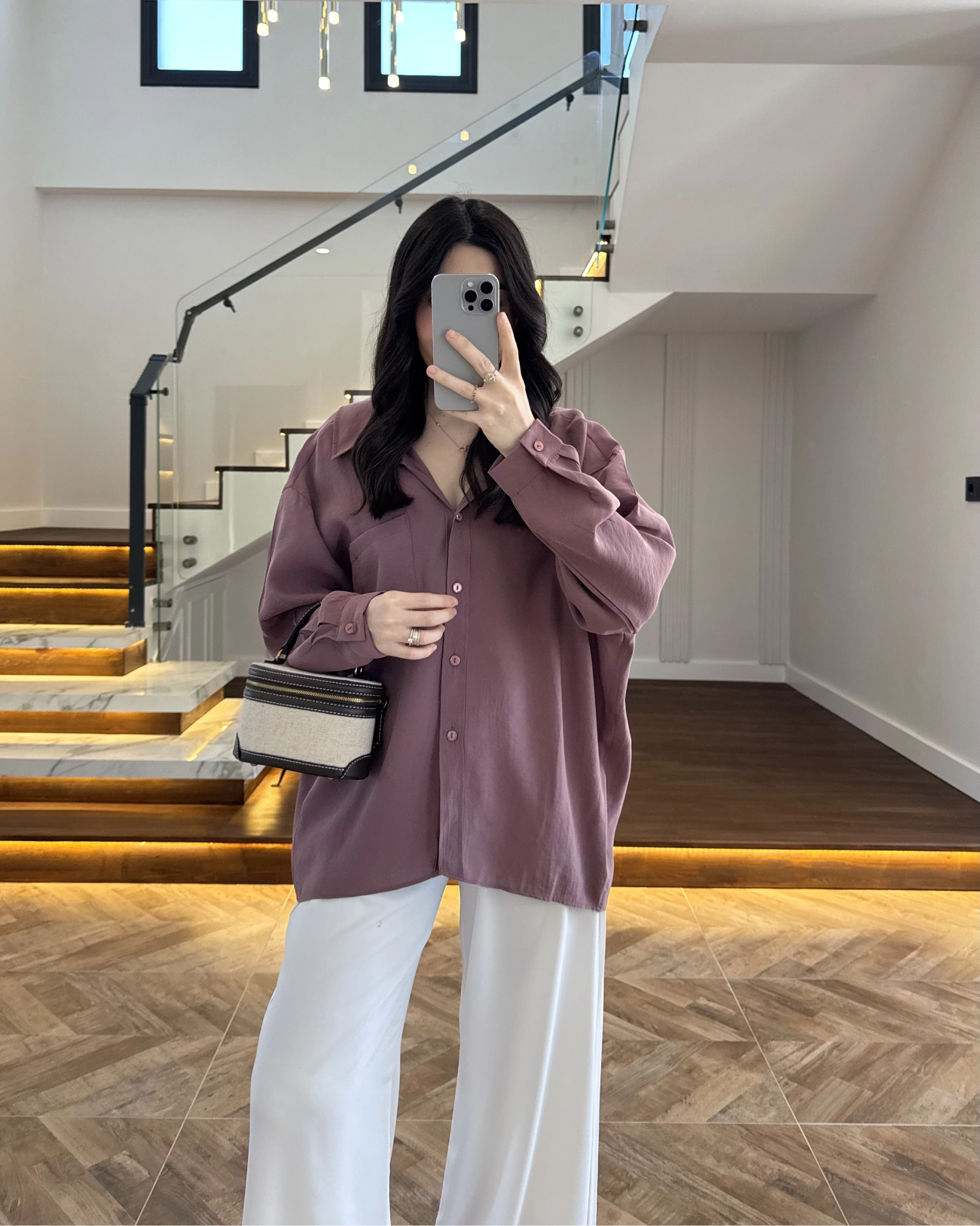 GÜL KURUSU DÜŞÜK OMUZLU MODAL GÖMLEK -5050