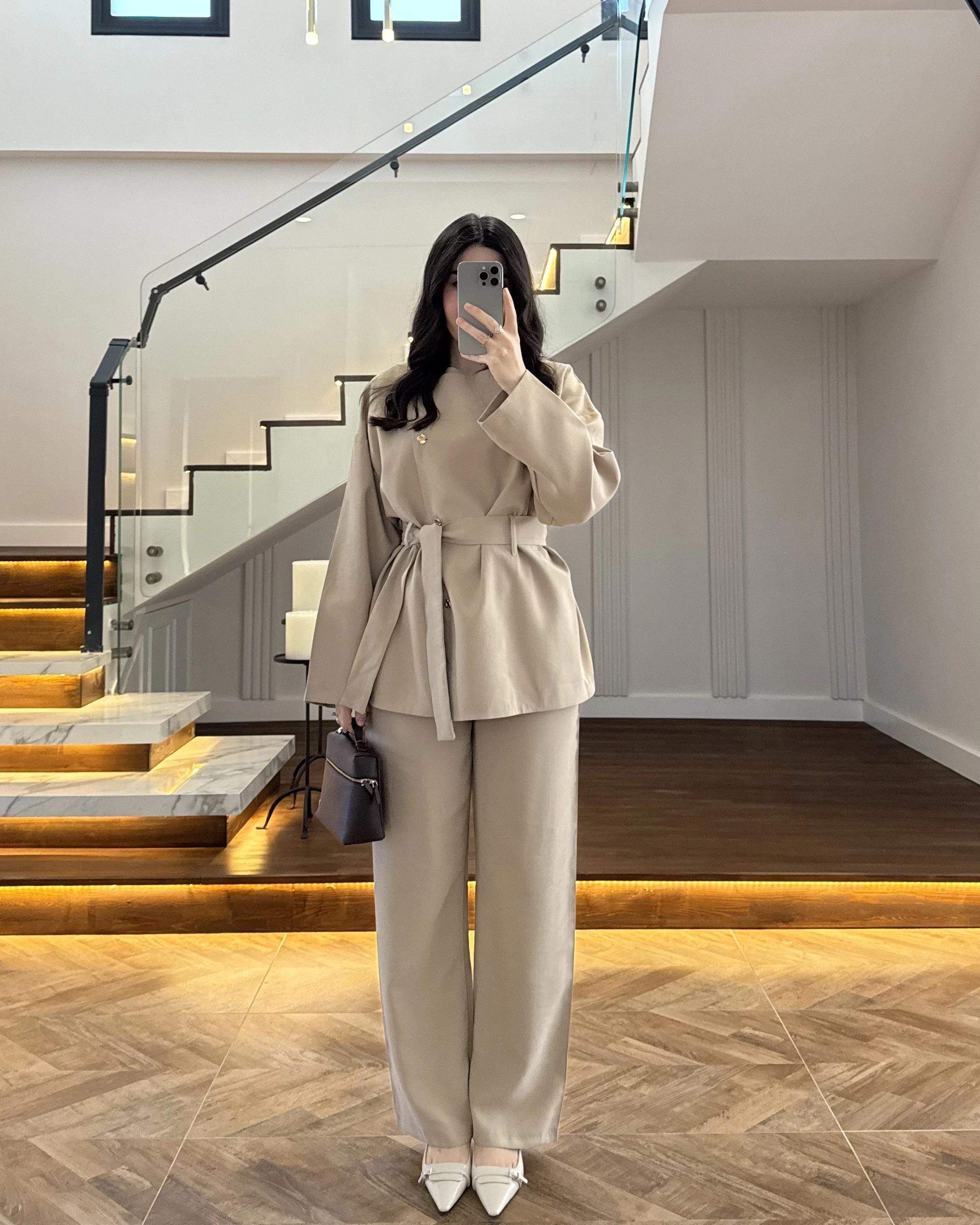 VİZON ASİMETRİK GOLD DÜĞMELİ TAKIM-9023