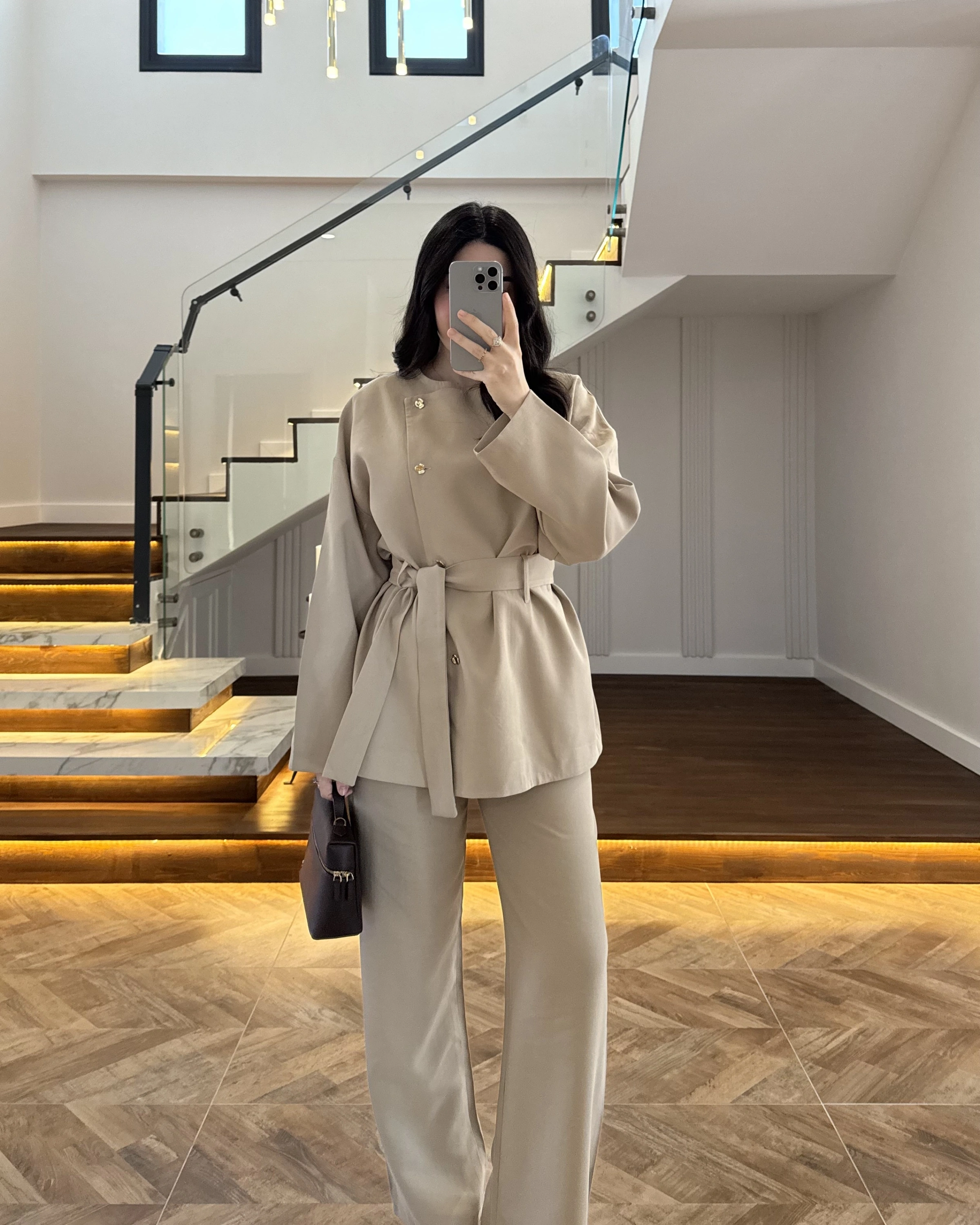 VİZON ASİMETRİK GOLD DÜĞMELİ TAKIM-9023