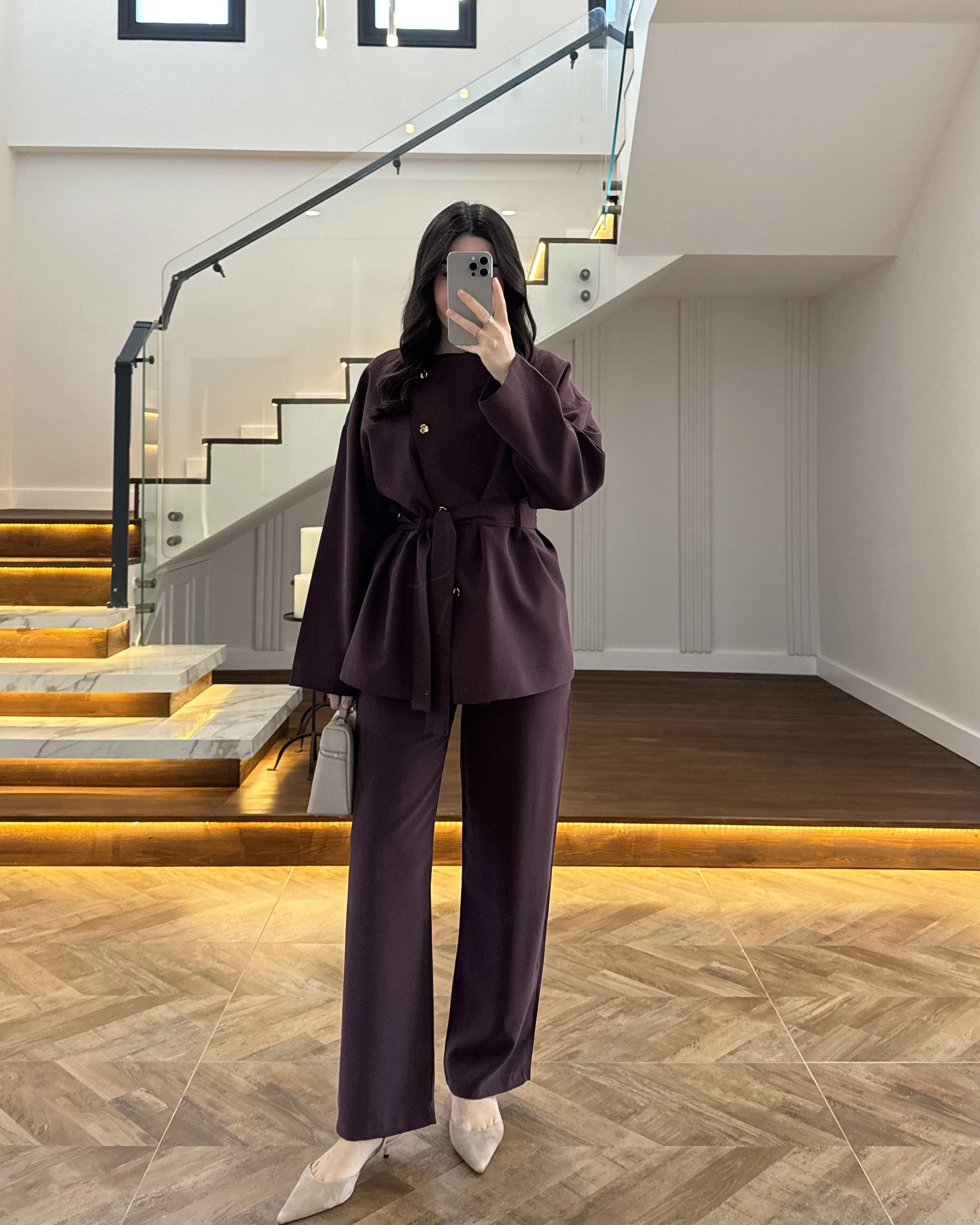 MÜRDÜM ASİMETRİK GOLD DÜĞMELİ TAKIM-9023