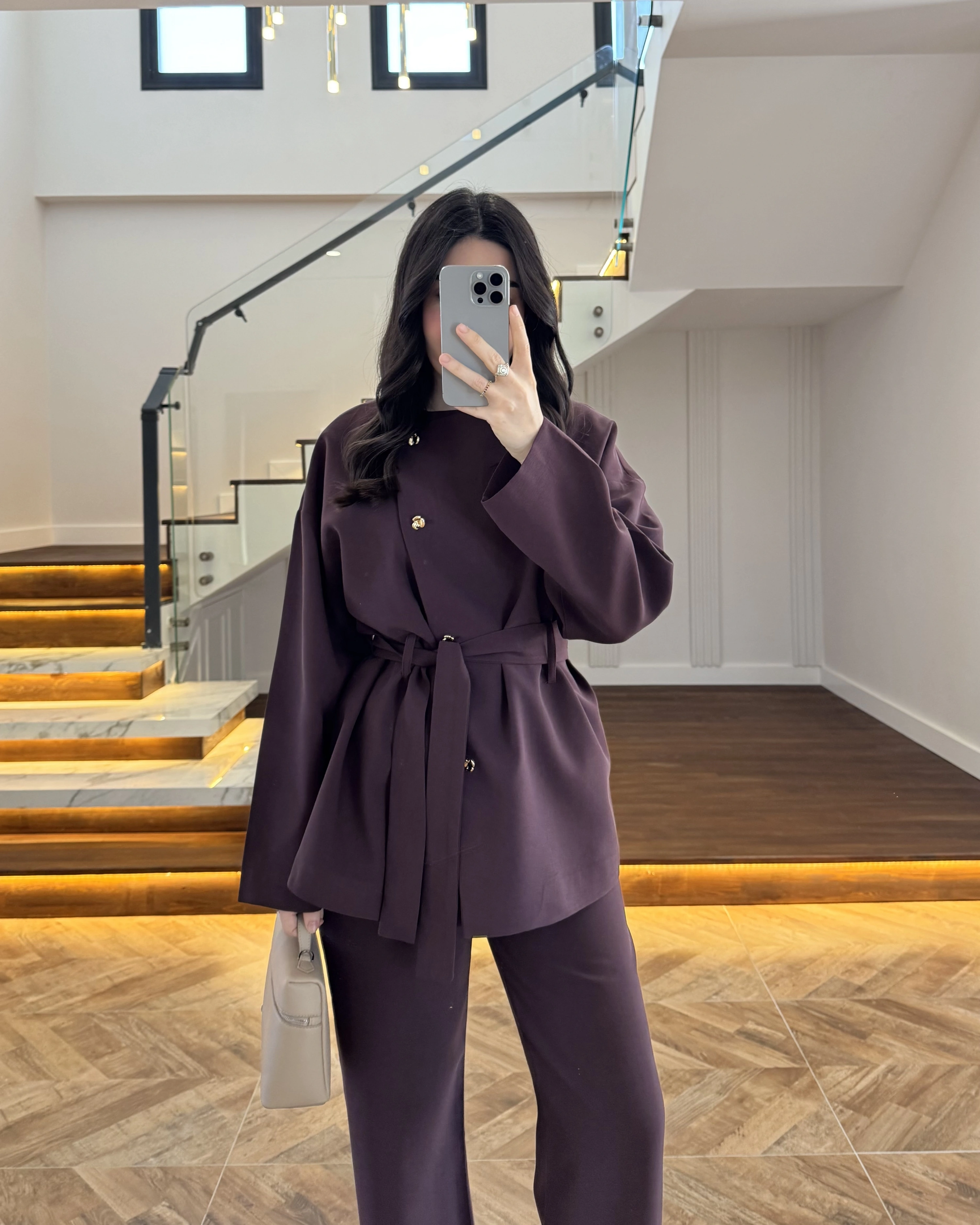 MÜRDÜM ASİMETRİK GOLD DÜĞMELİ TAKIM-9023