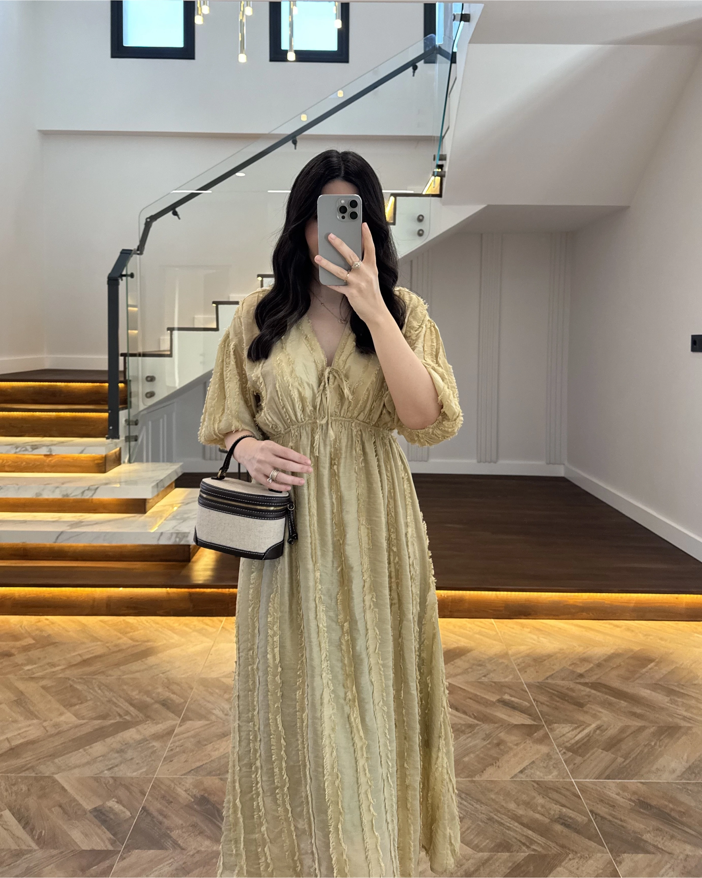 YEŞİL PÜSKÜLLÜ ELBİSE - 3075