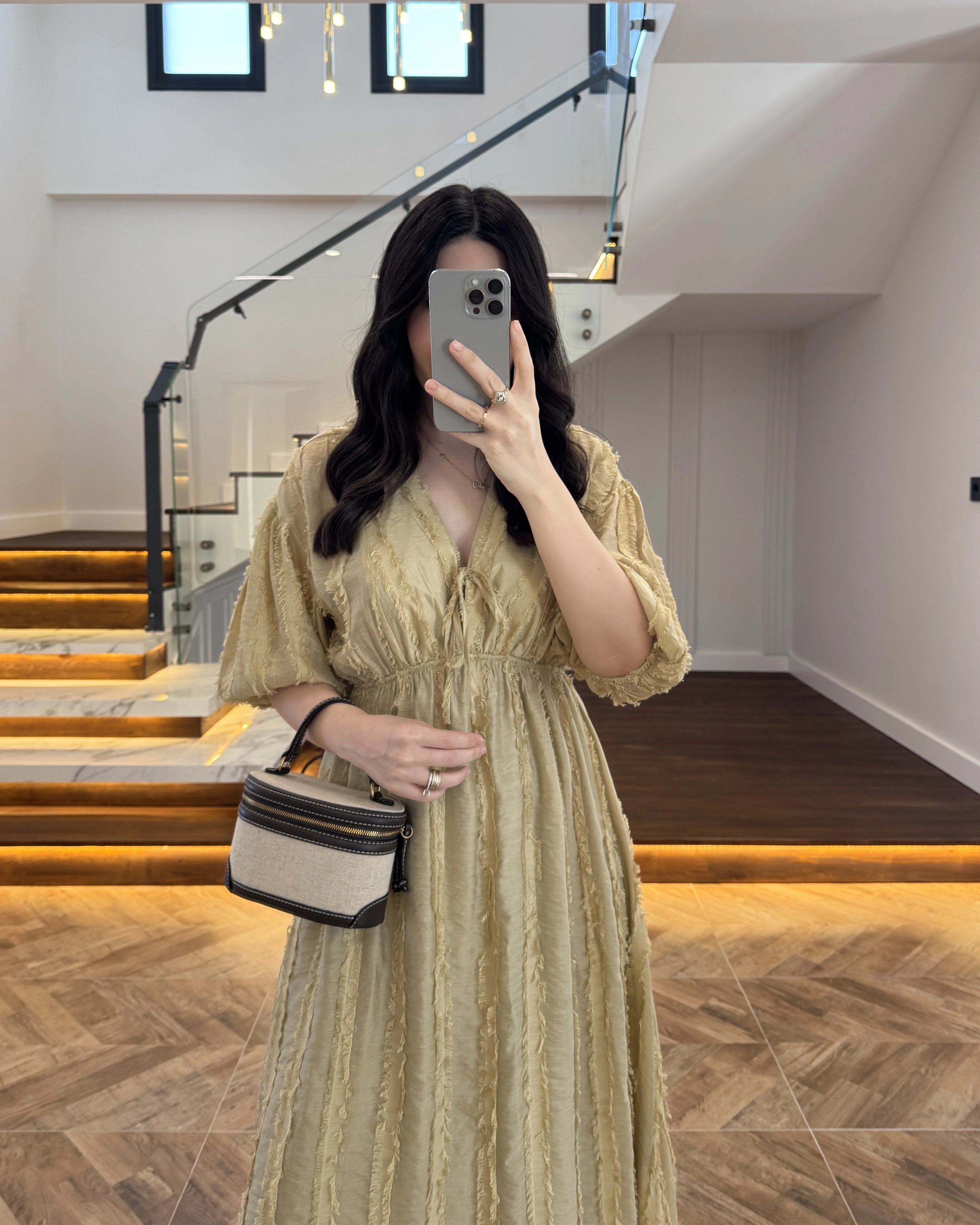 YEŞİL PÜSKÜLLÜ ELBİSE - 3075