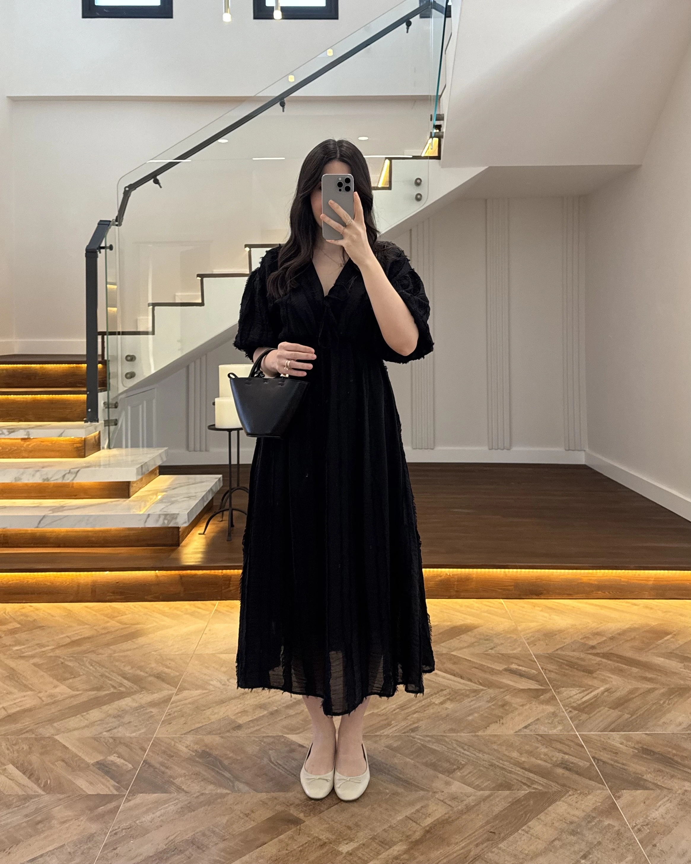 SİYAH PÜSKÜLLÜ ELBİSE - 3075