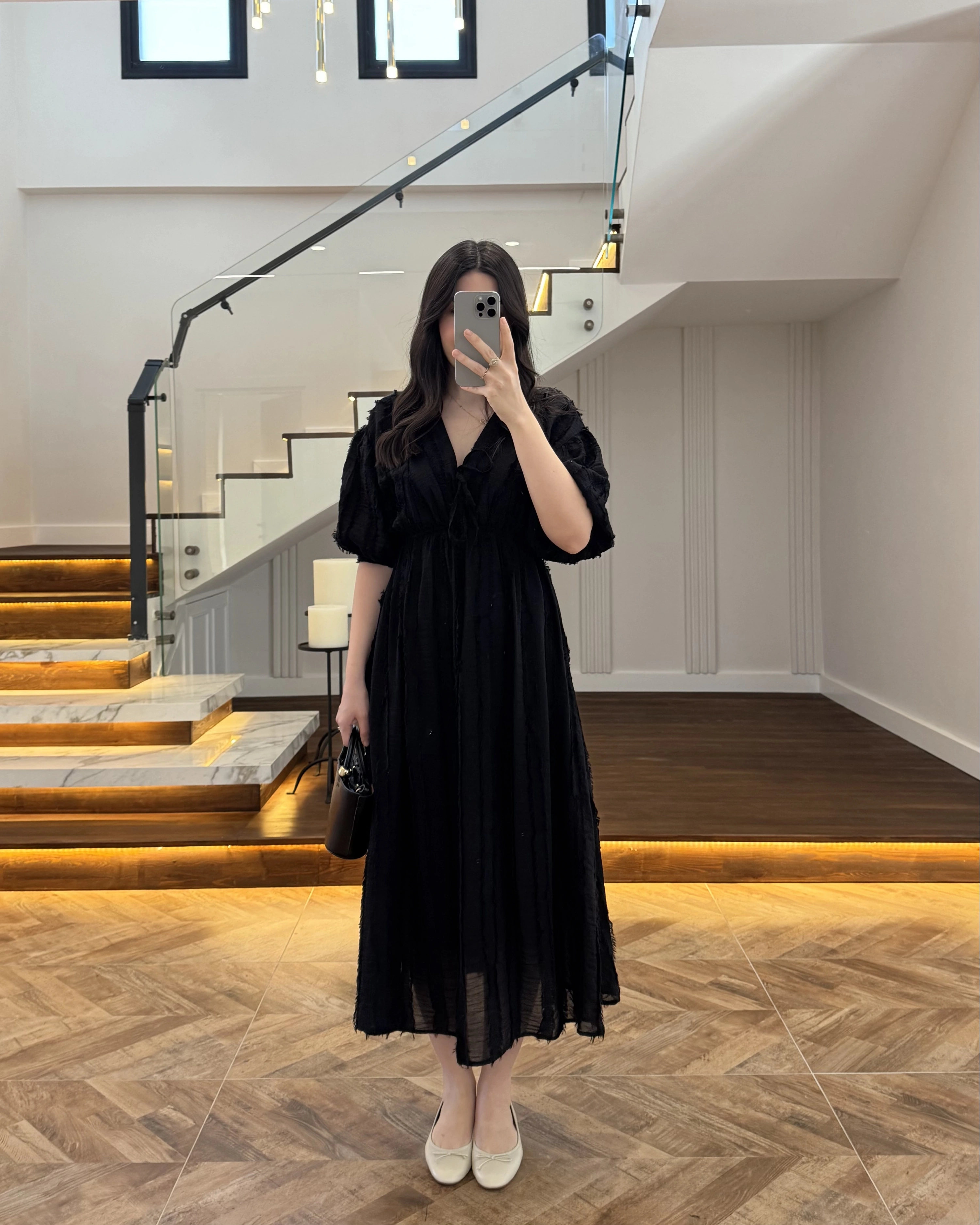 SİYAH PÜSKÜLLÜ ELBİSE - 3075