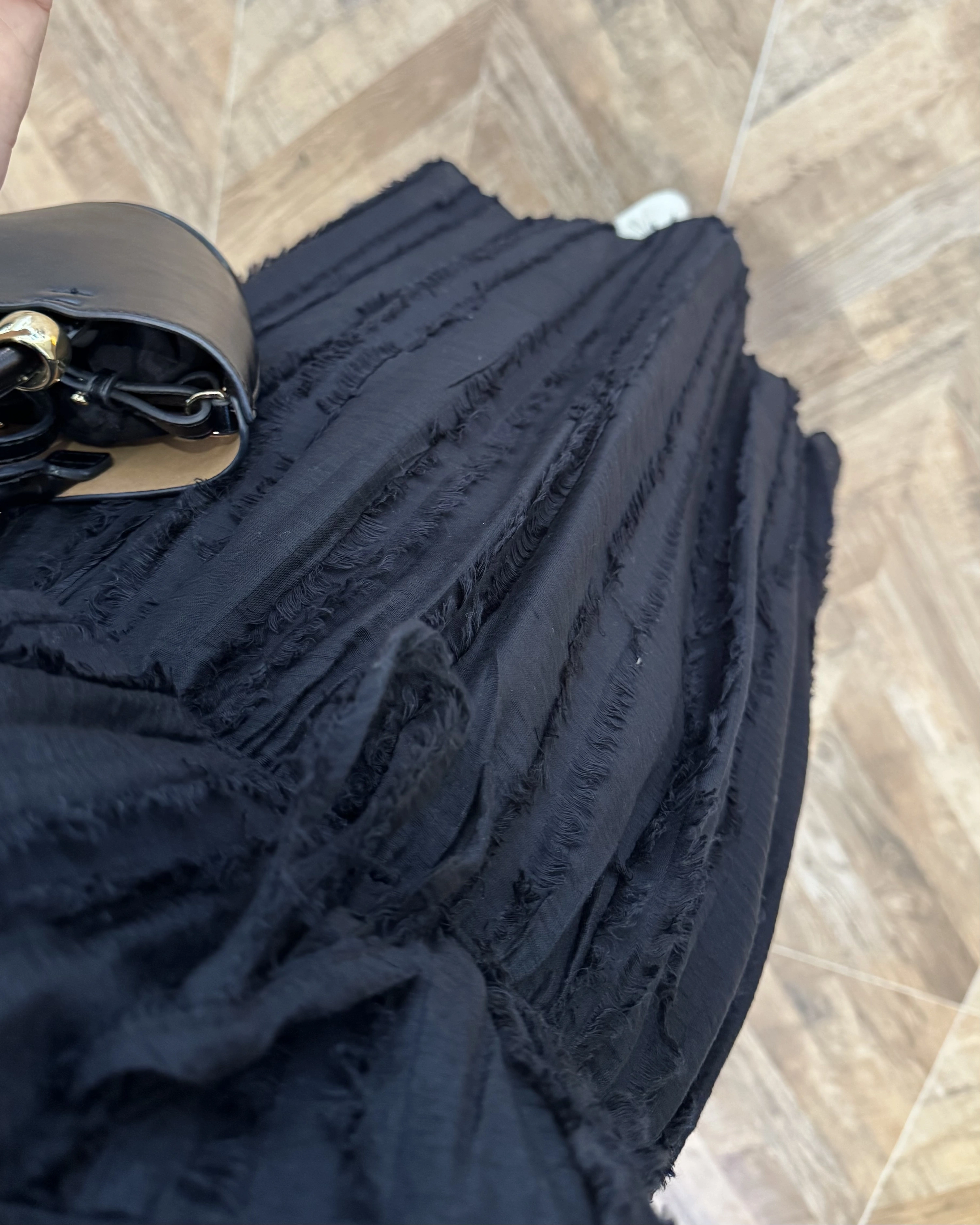 SİYAH PÜSKÜLLÜ ELBİSE - 3075