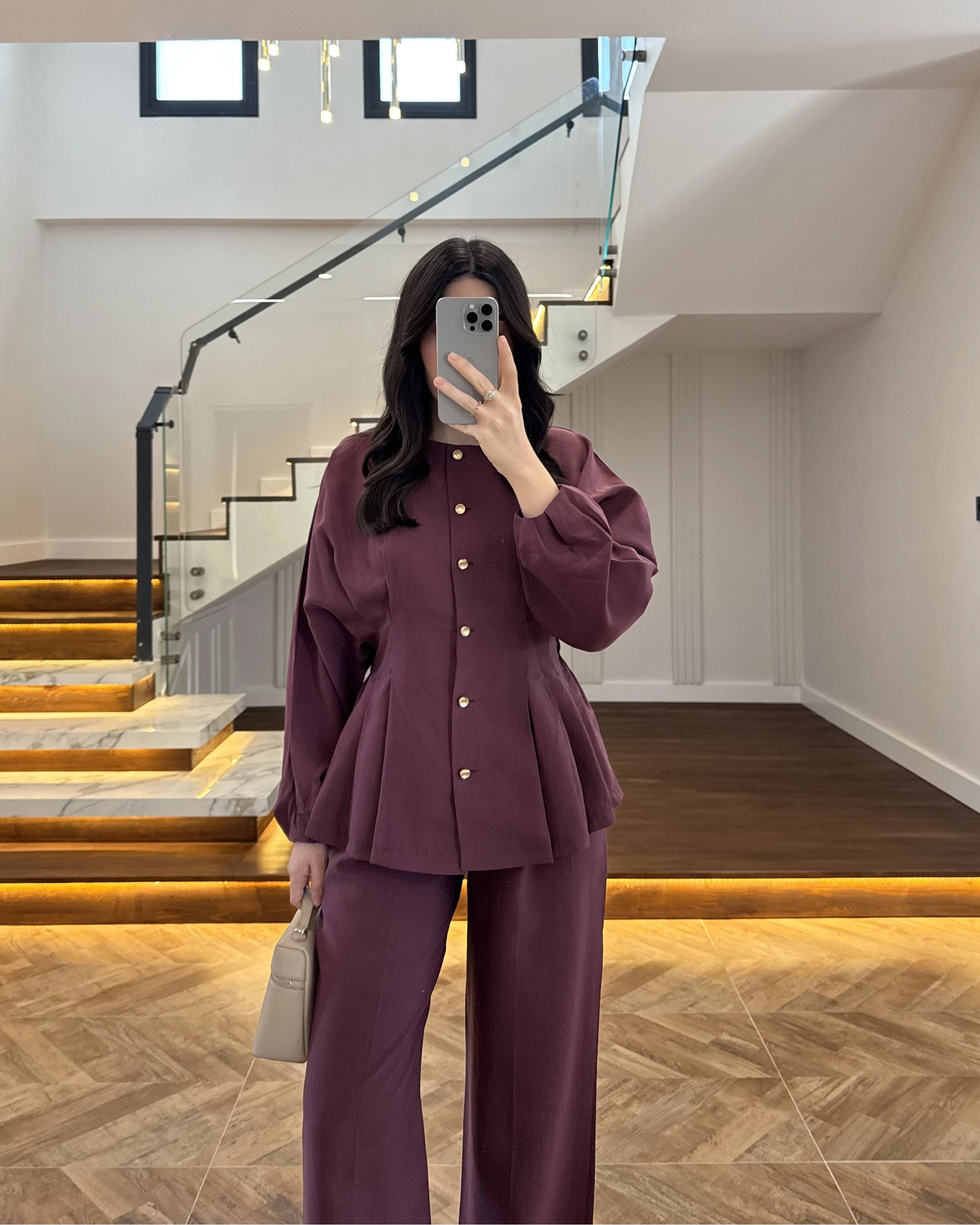 MÜRDÜM GOLD DÜĞMELİ PİLELİ TAKIM -8930