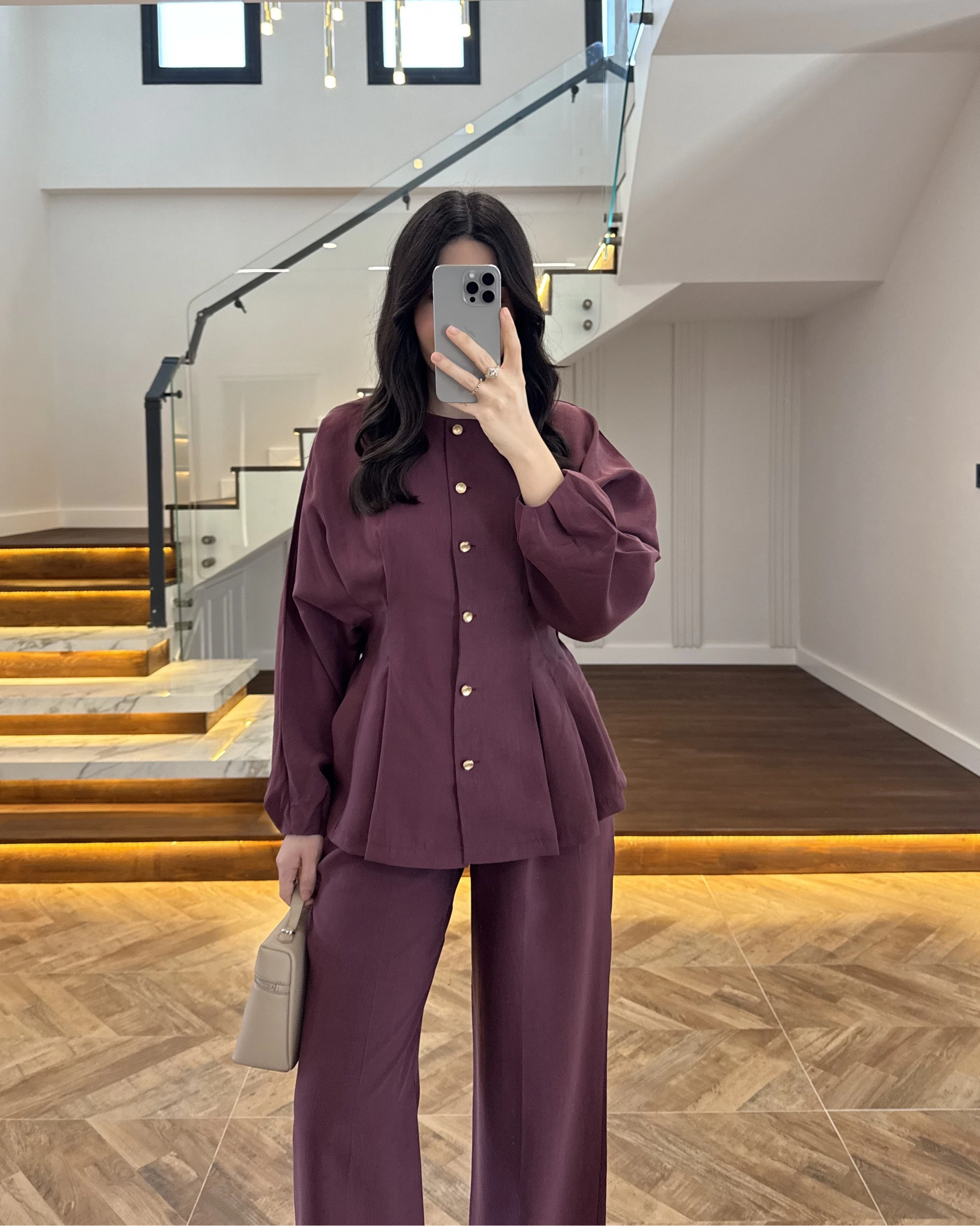 MÜRDÜM GOLD DÜĞMELİ PİLELİ TAKIM -8930