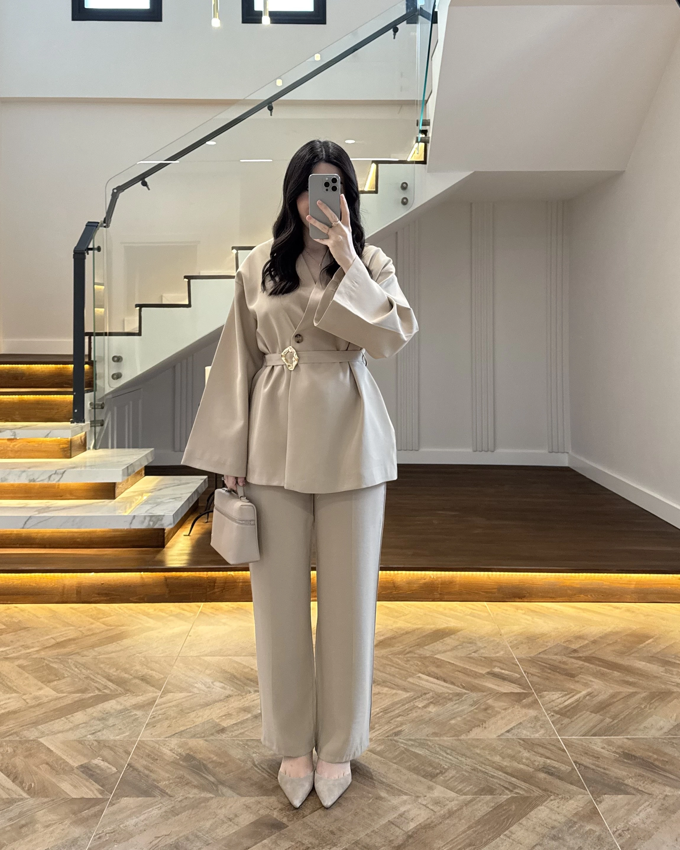 VİZON ÖNÜ DÜĞMELİ TOKALI TAKIM-9021