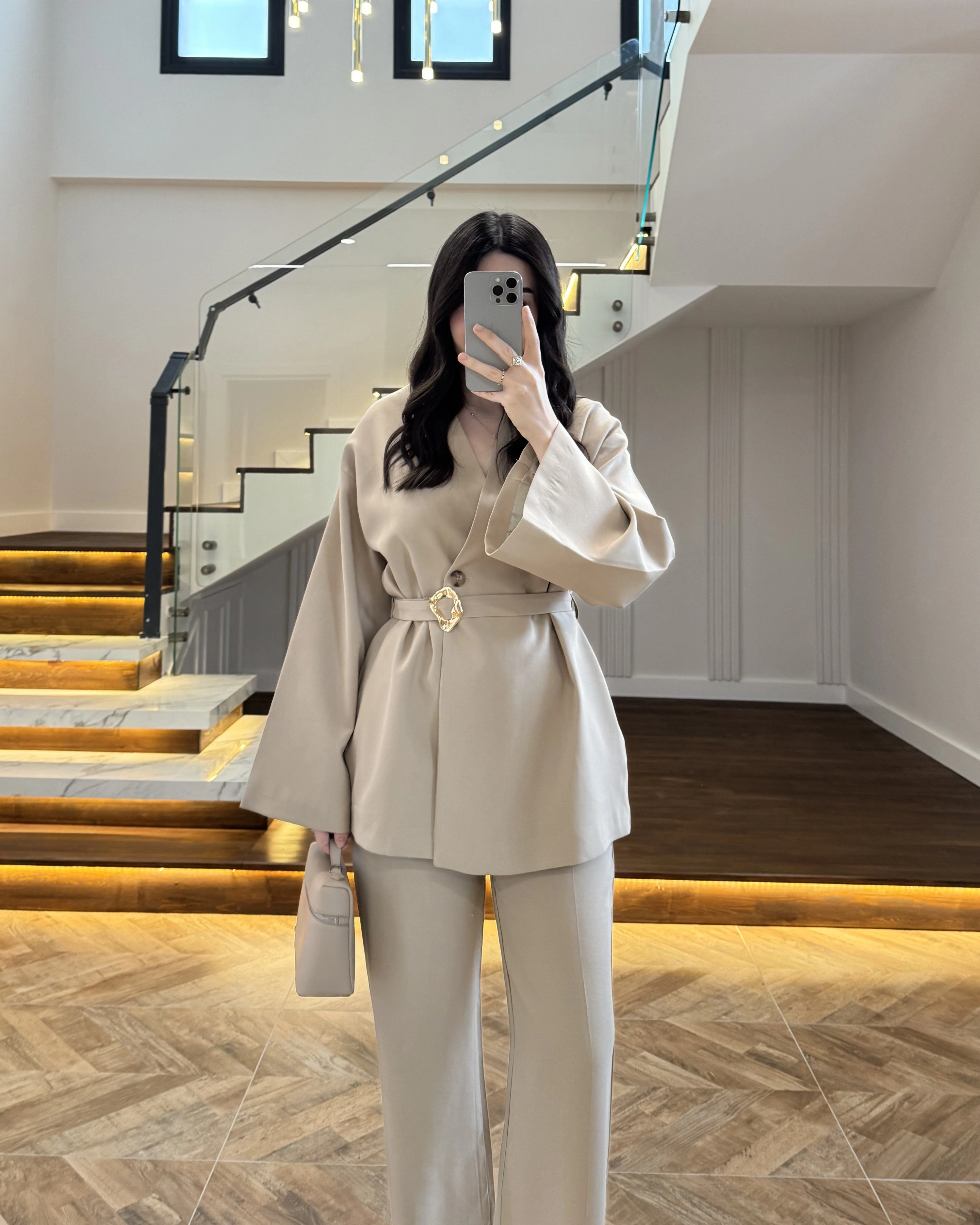 VİZON ÖNÜ DÜĞMELİ TOKALI TAKIM-9021