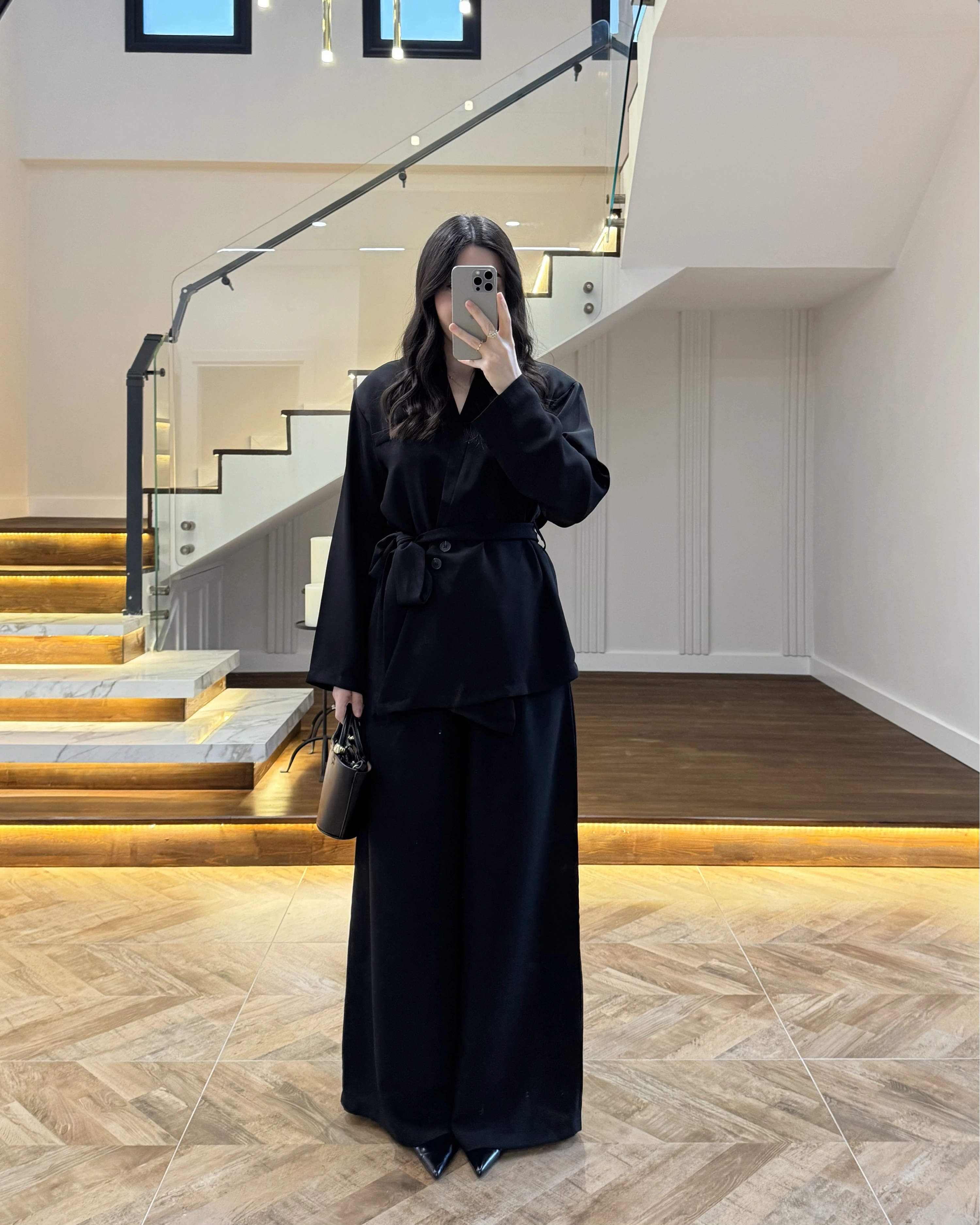 SİYAH VATKALI ASİMETRİK CEKETLİ TAKIM-60609