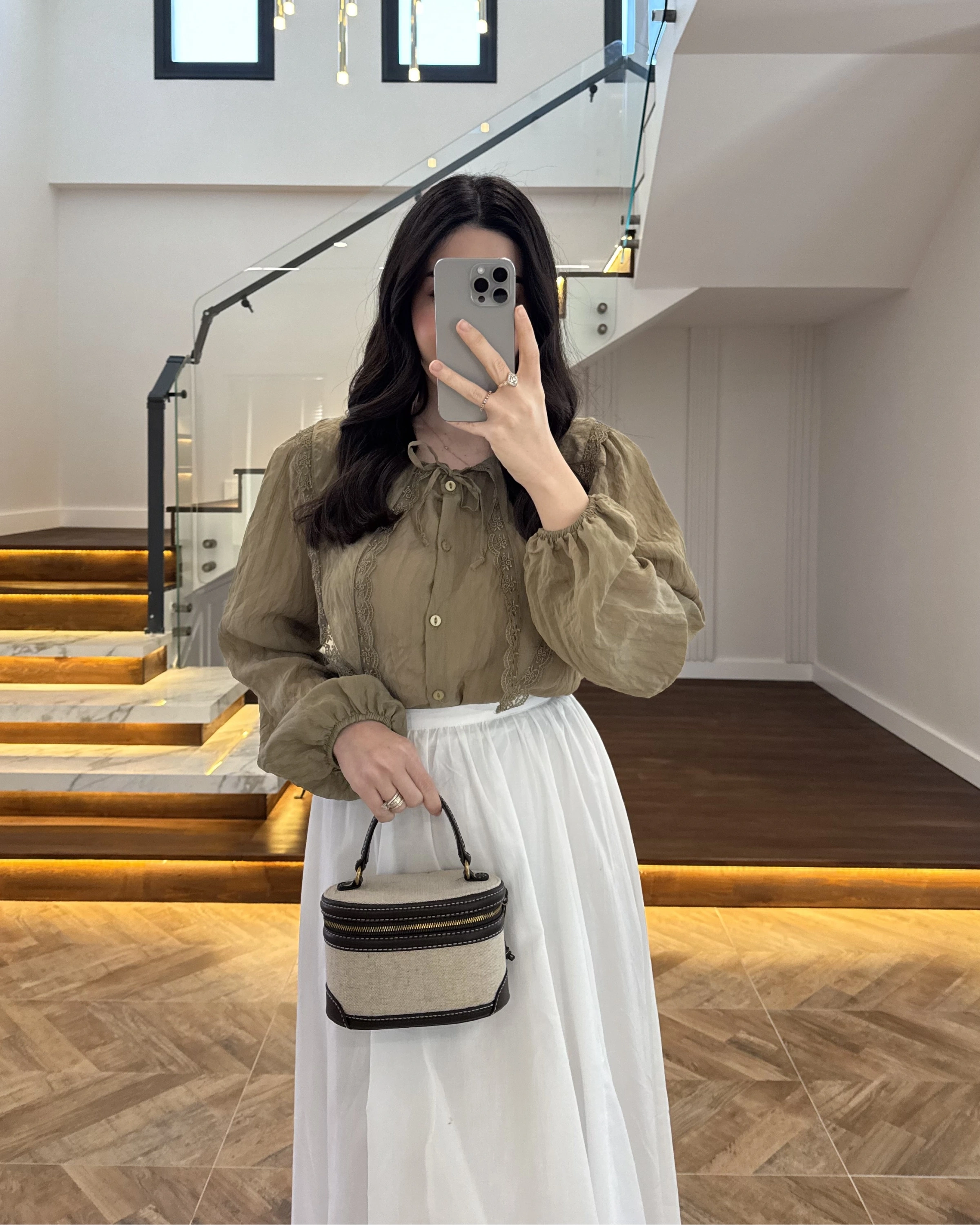 ÇAĞLA DANTEL YAKA GÖMLEK -2223