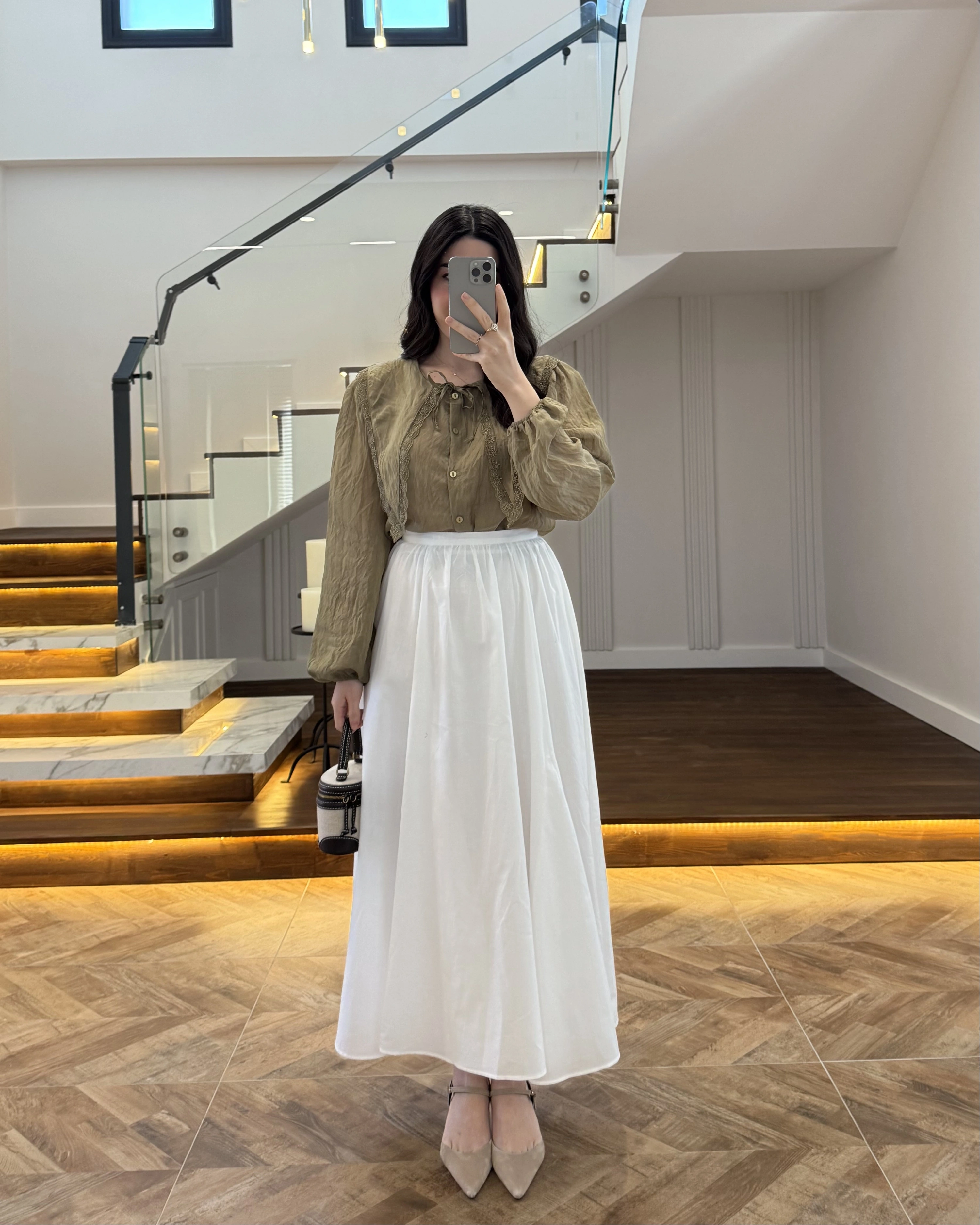 ÇAĞLA DANTEL YAKA GÖMLEK -2223