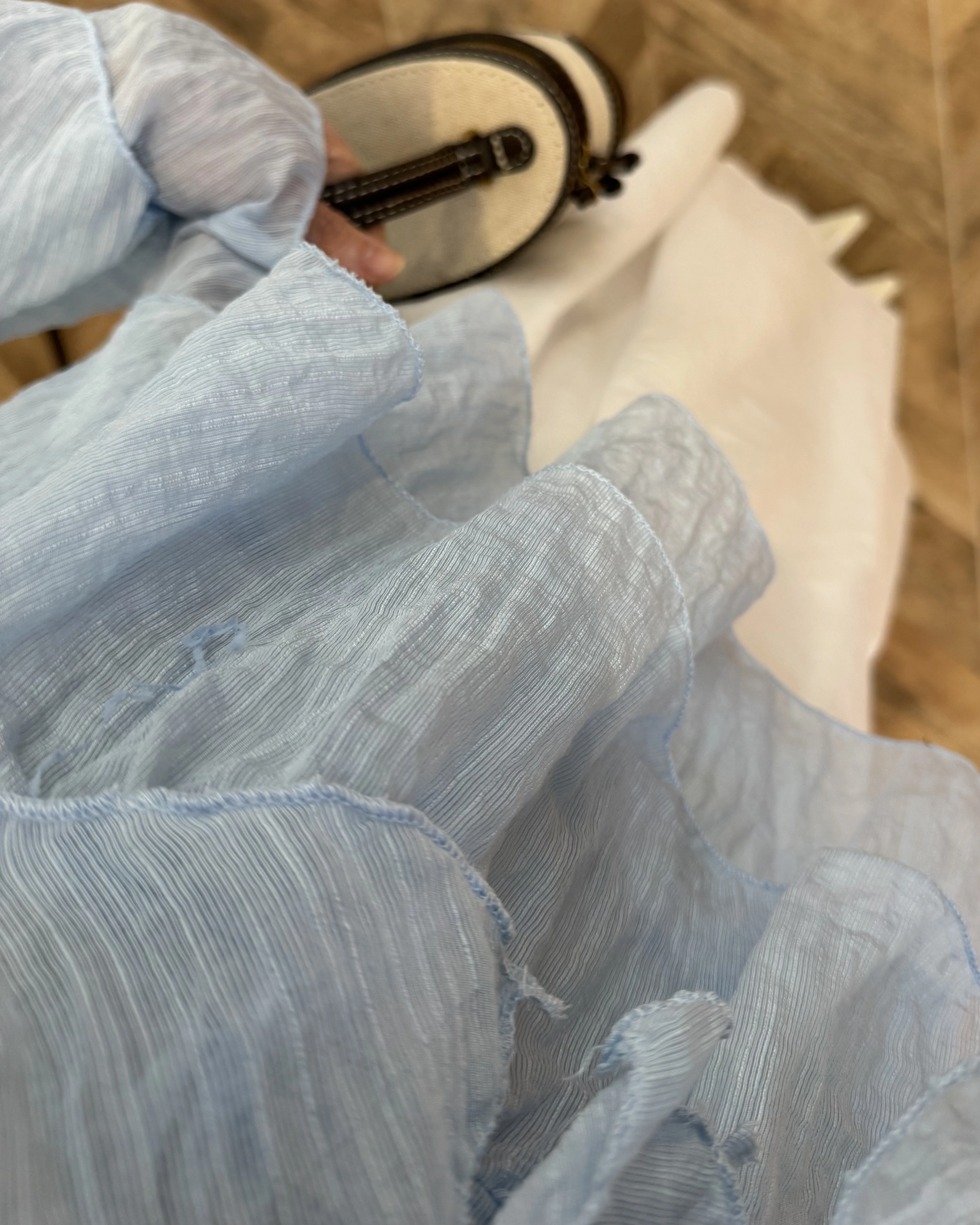 MAVİ KAT KAT DETAY BLUZ-1060