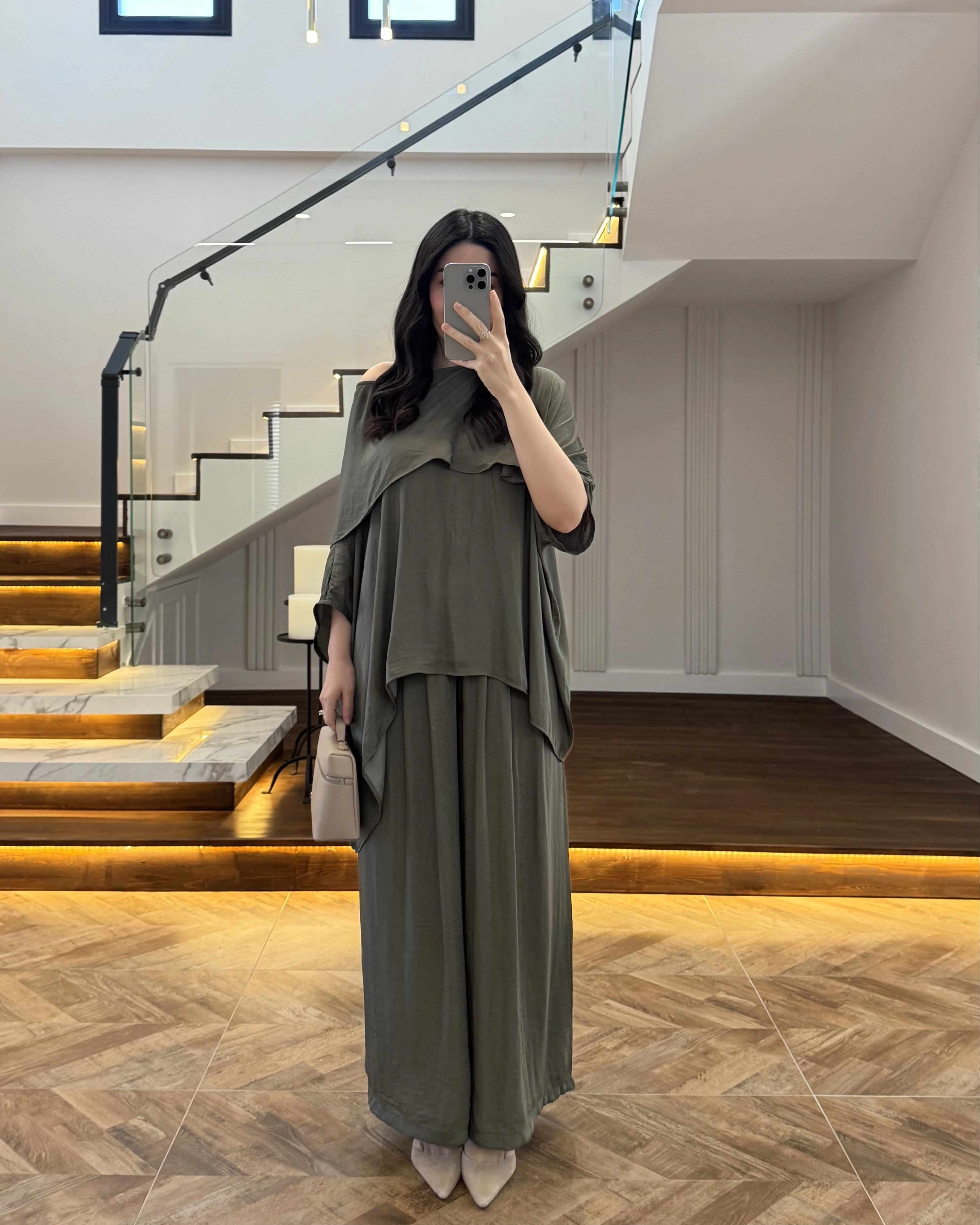 HAKİ ASİMETRİK KESİM OVERSİZE BLUZ PANTOLON TAKIM-1332