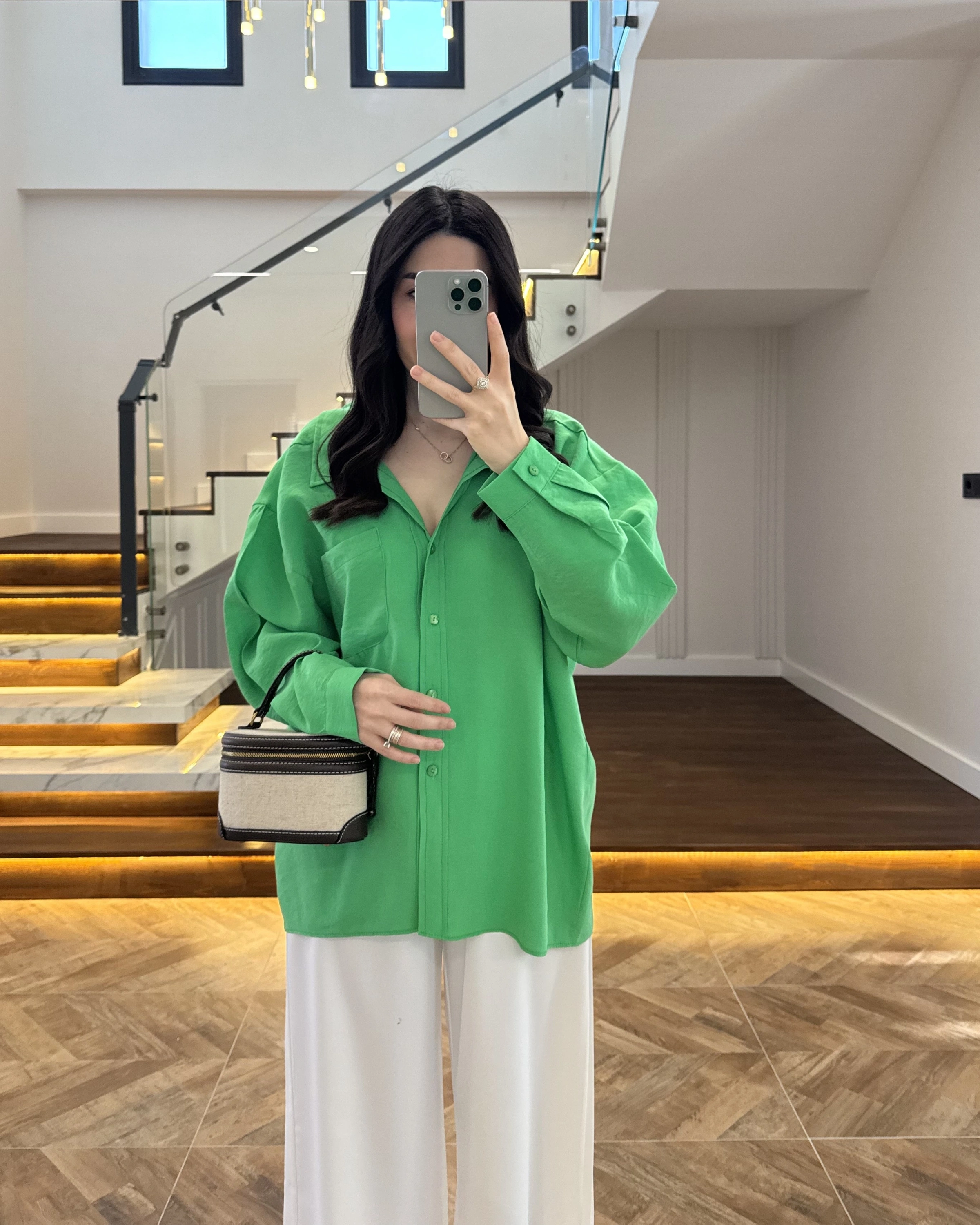 YEŞİL DÜŞÜK OMUZLU MODAL GÖMLEK -5050