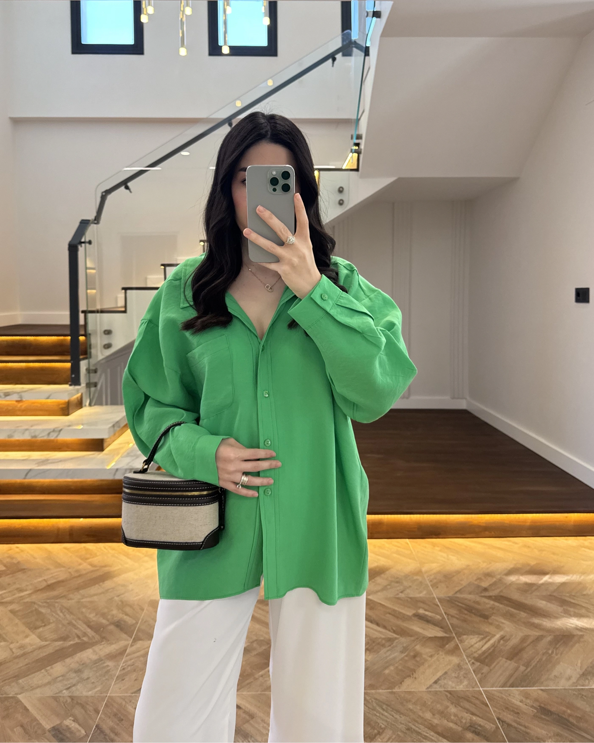 YEŞİL DÜŞÜK OMUZLU MODAL GÖMLEK -5050