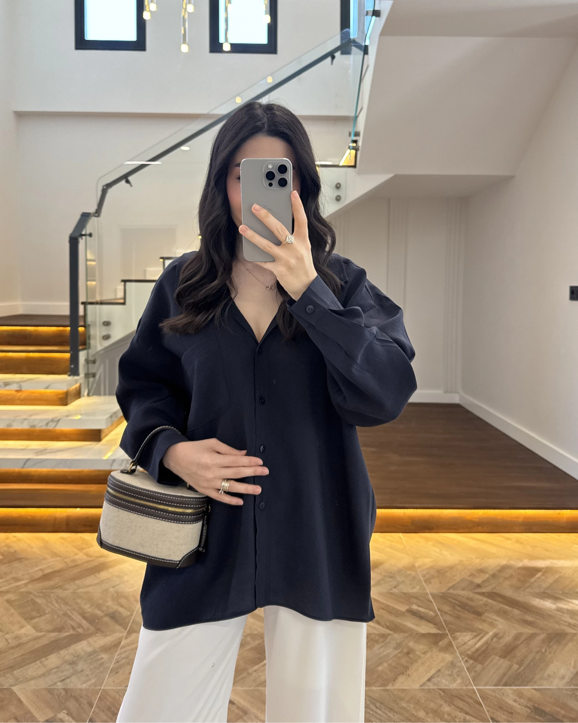 LACİVERT DÜŞÜK OMUZLU MODAL GÖMLEK -5050