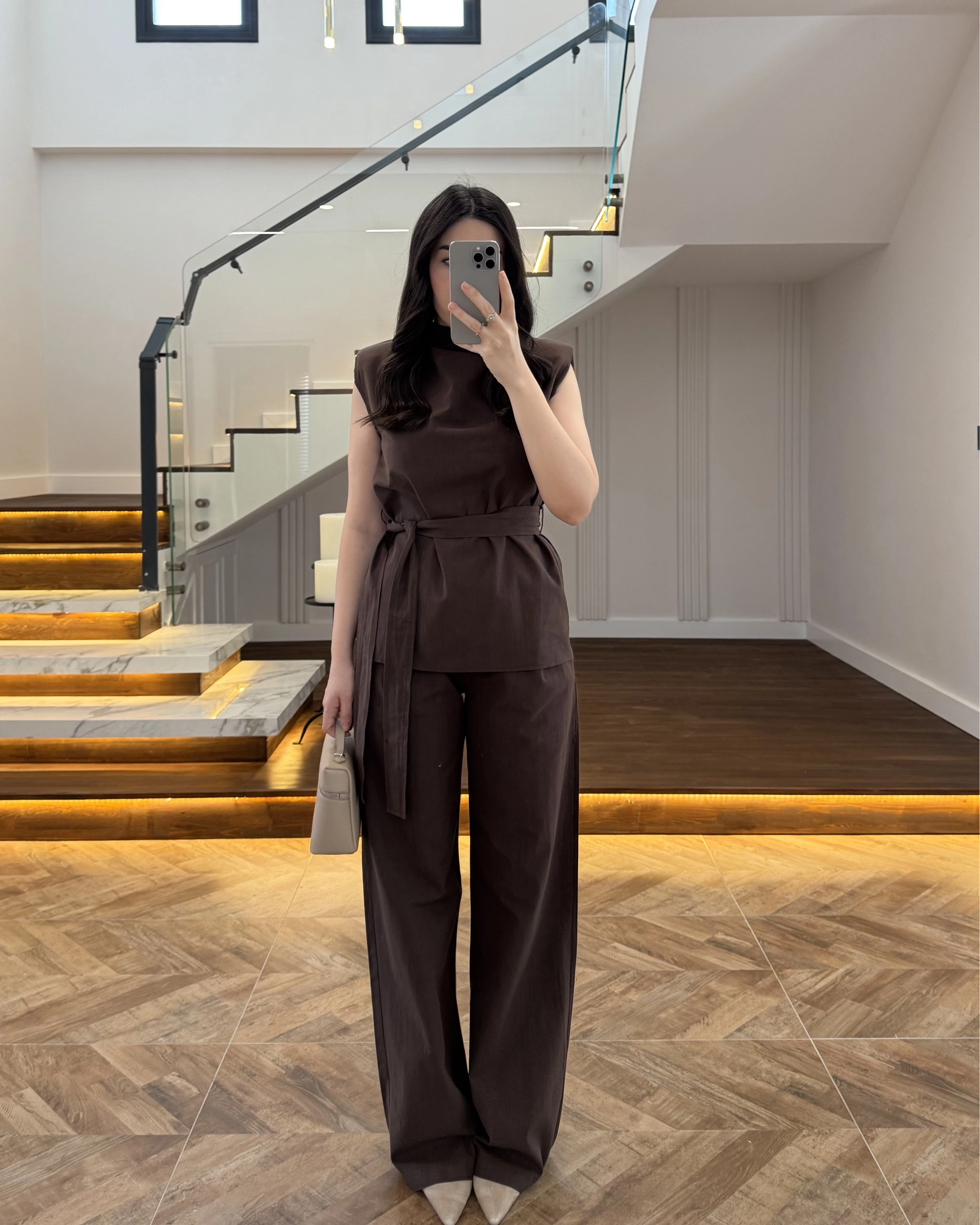 KAHVE DEGAJE YAKA KEMERLİ TAKIM -8965