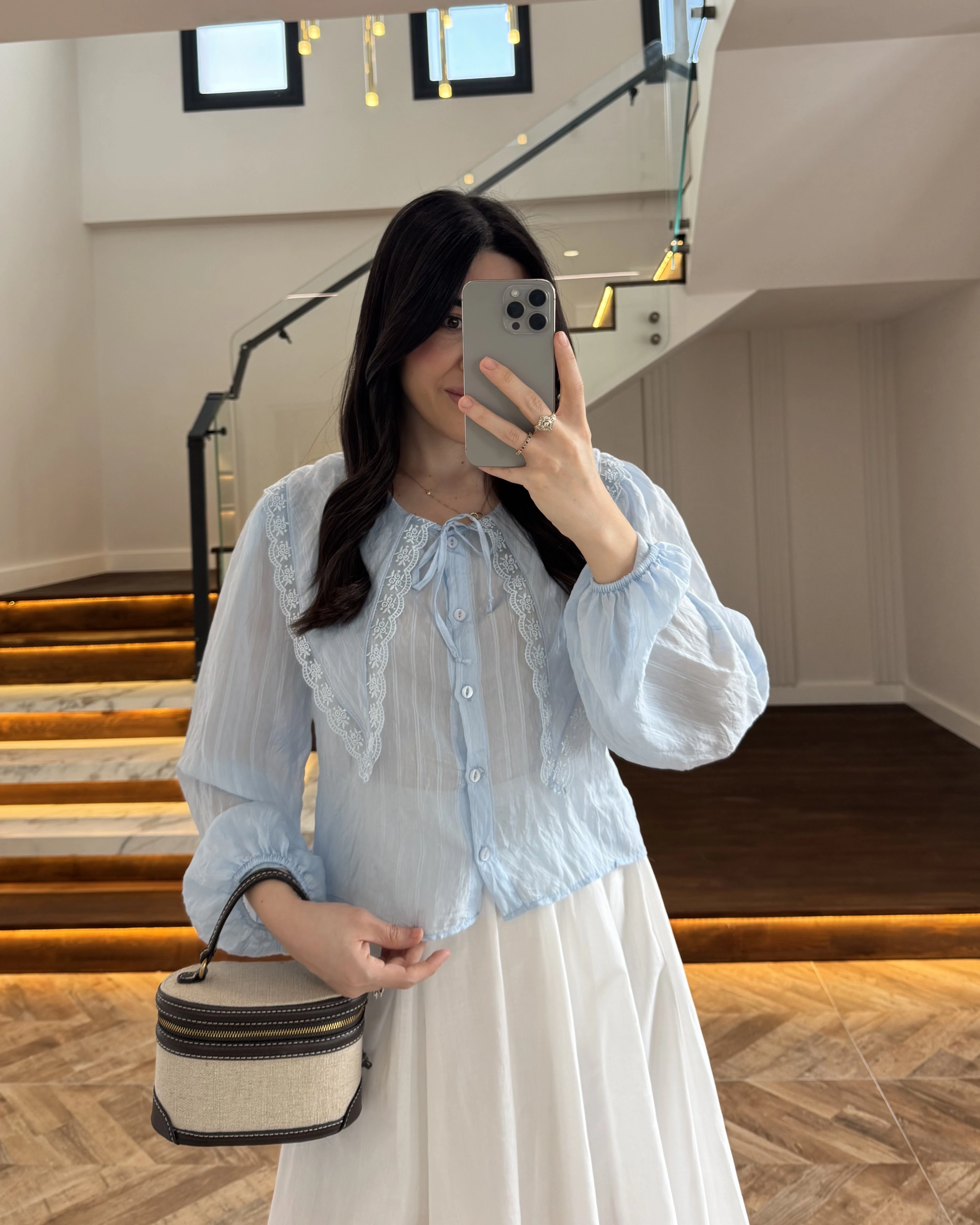 MAVİ DANTEL YAKA GÖMLEK -2223