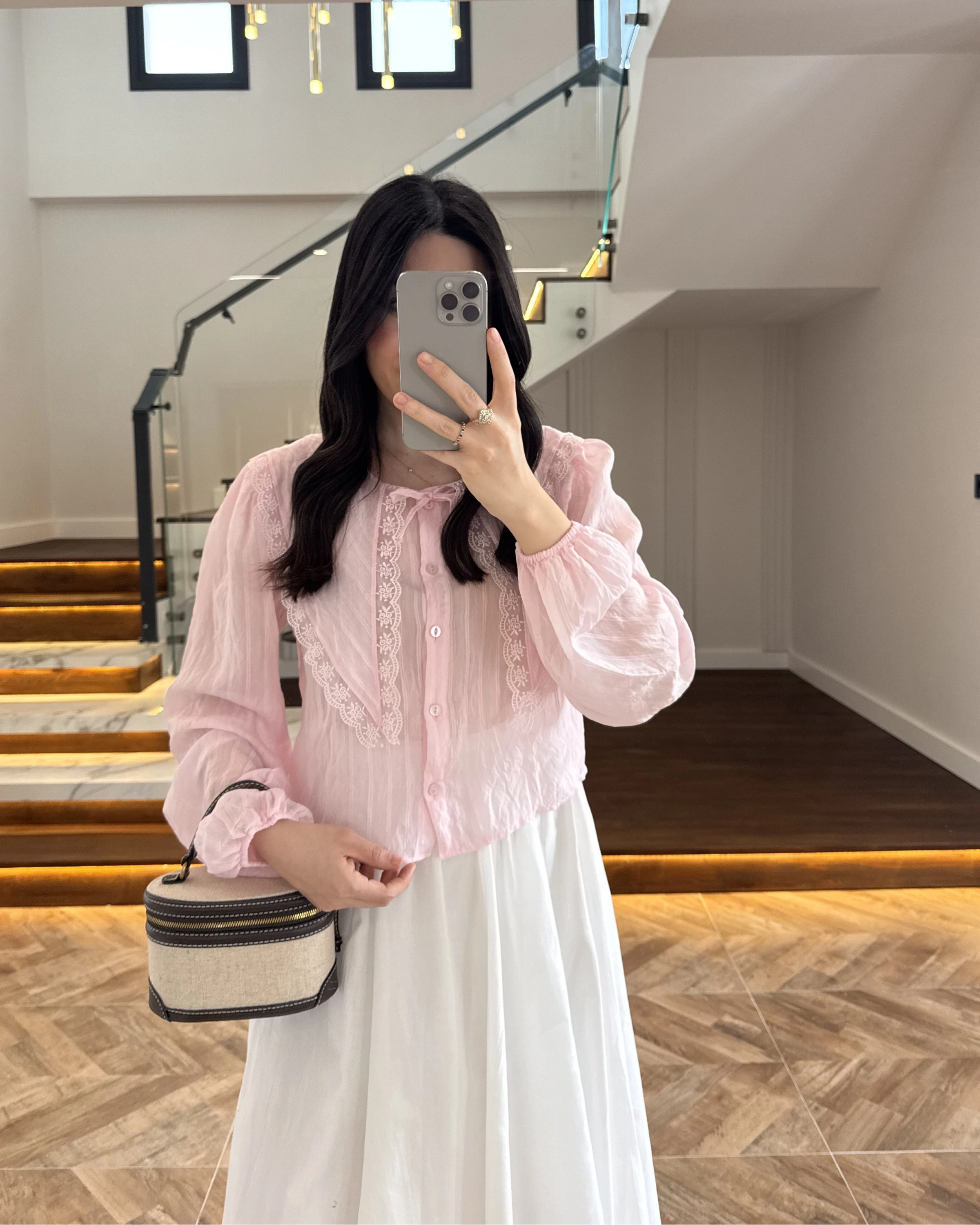 PEMBE DANTEL YAKA GÖMLEK -2223