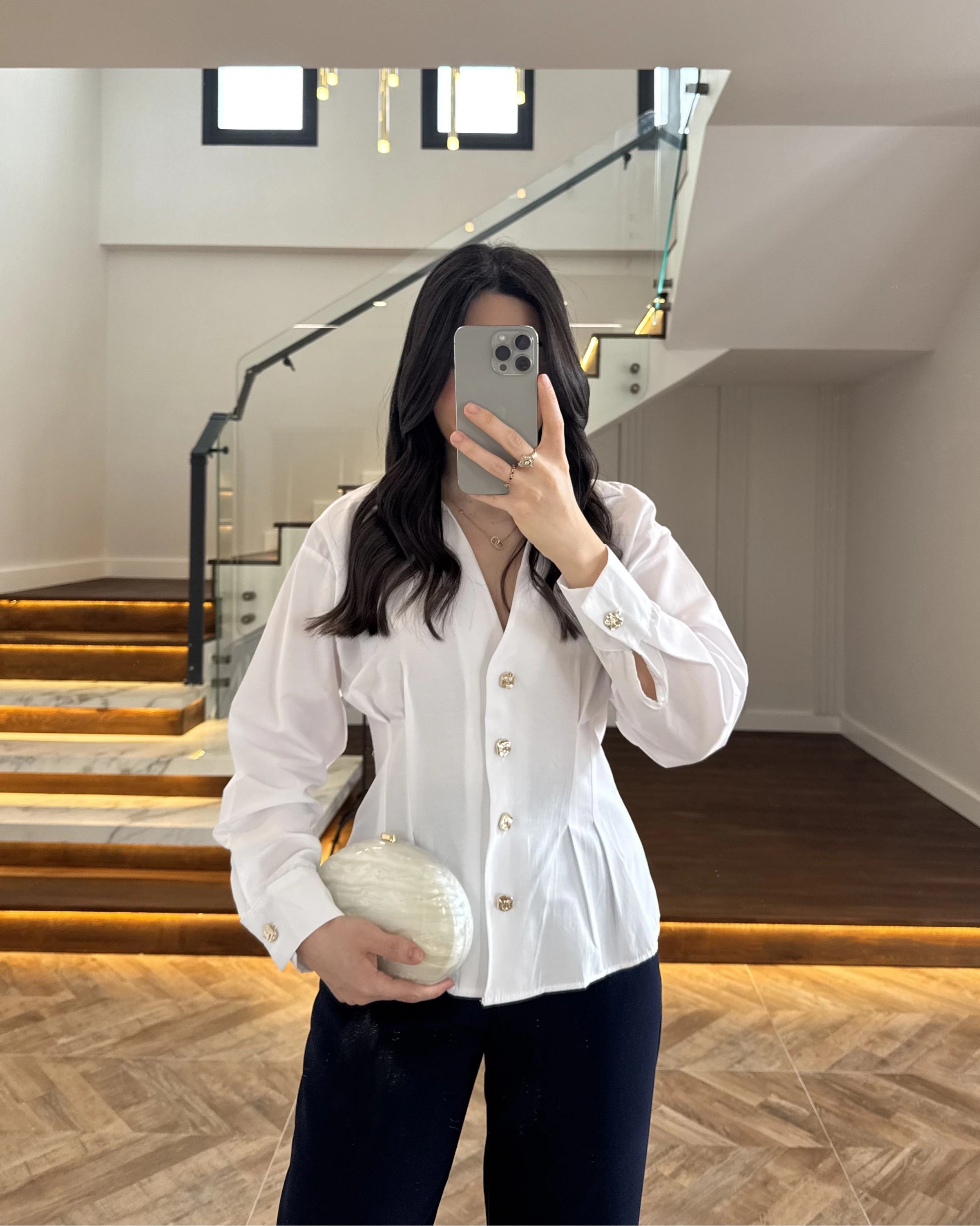 BEYAZ PİLE DETAY V YAK GÖMLEK-2222