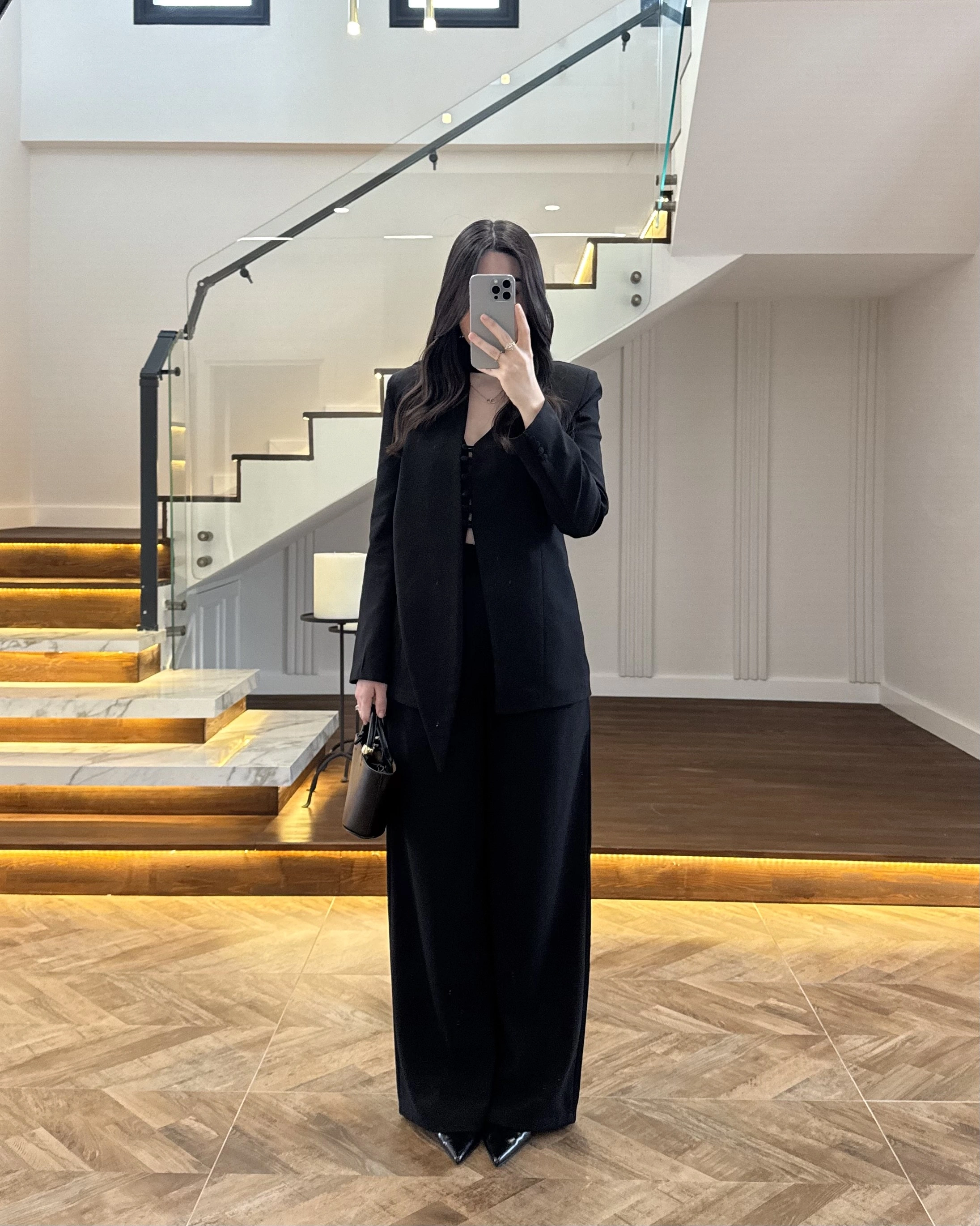 SİYAH FULAR DETAY VATKALI CEKET TAKIM-9046