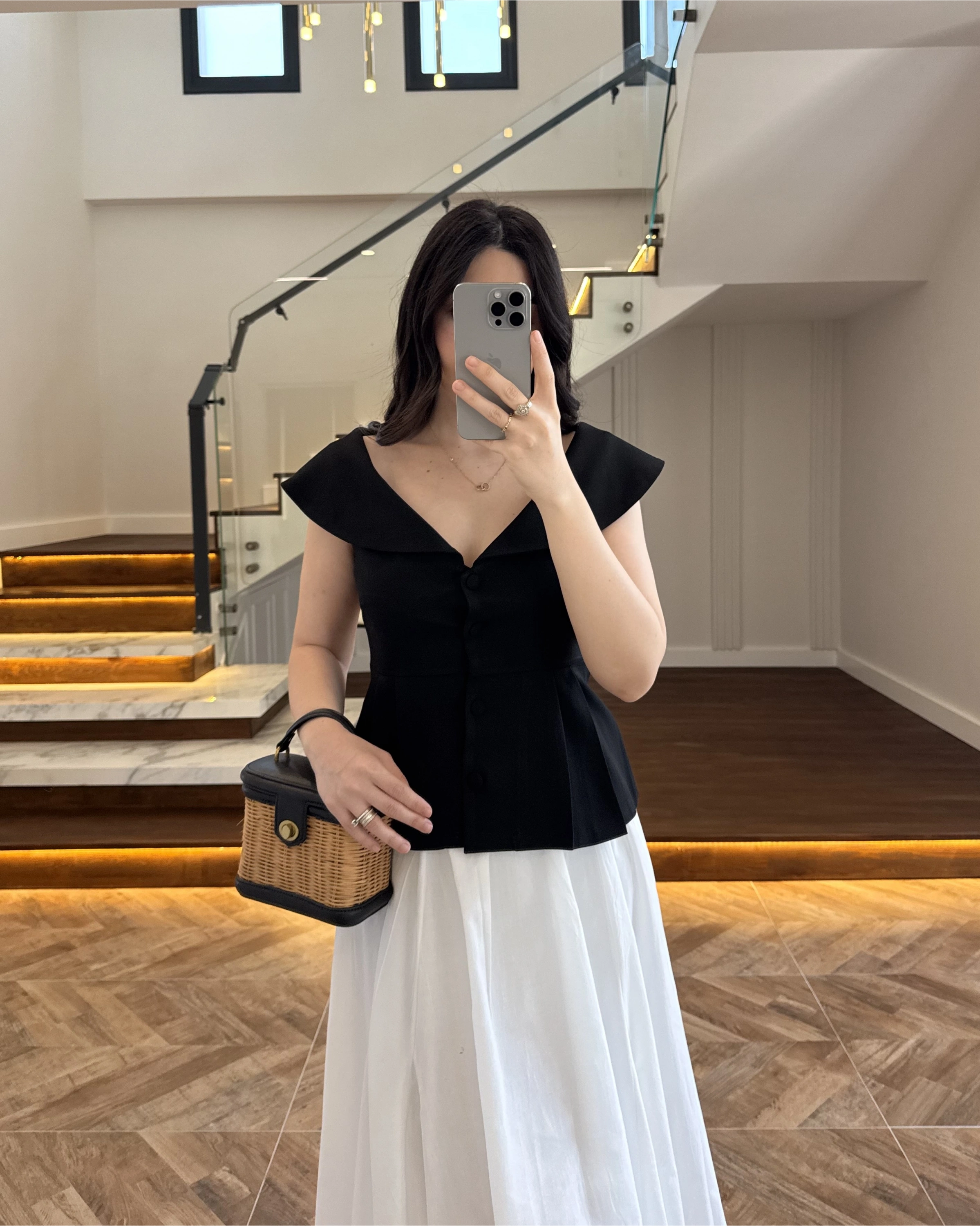 MADONNA YAKA YELEK SİYAH -8024