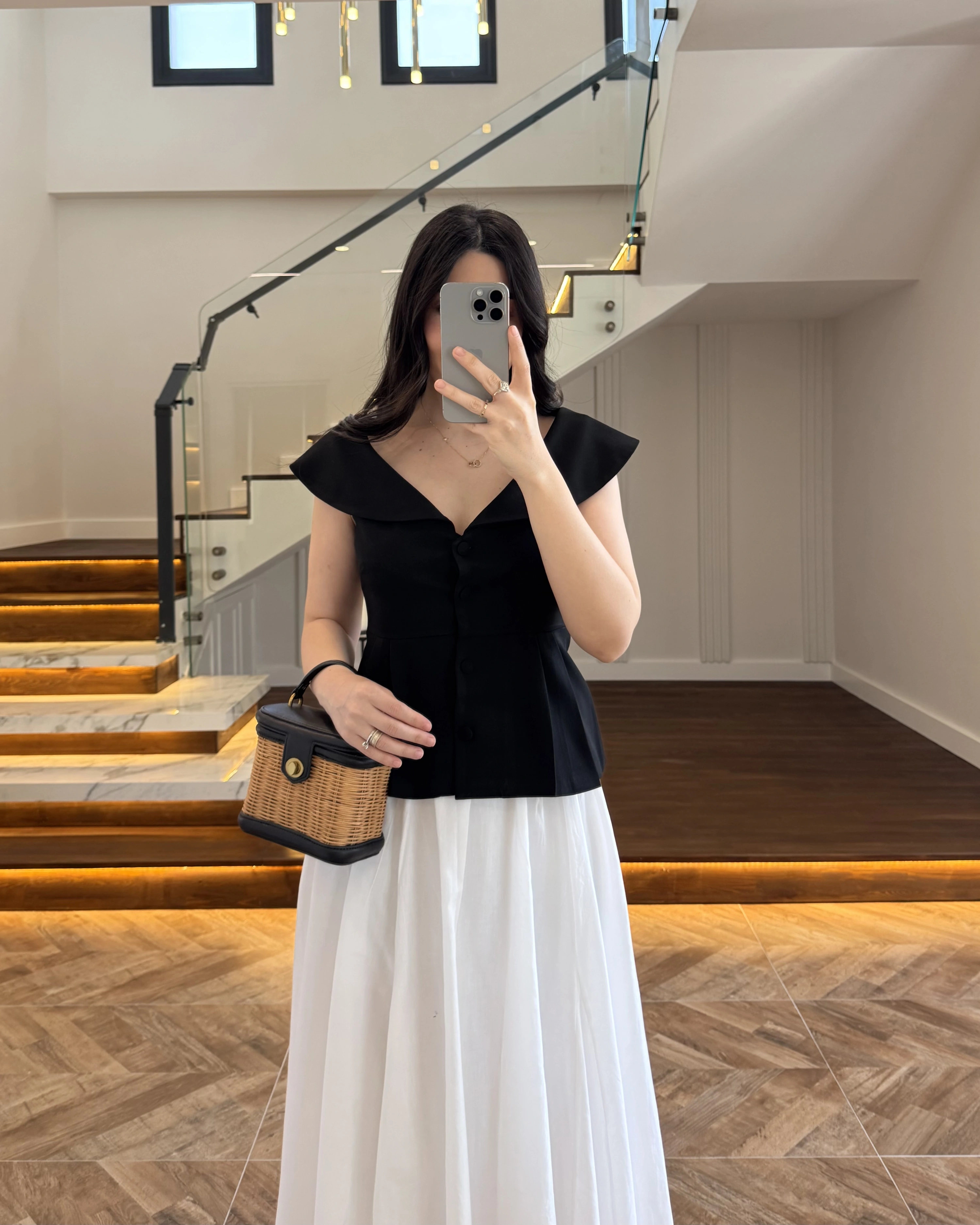 MADONNA YAKA YELEK SİYAH -8024