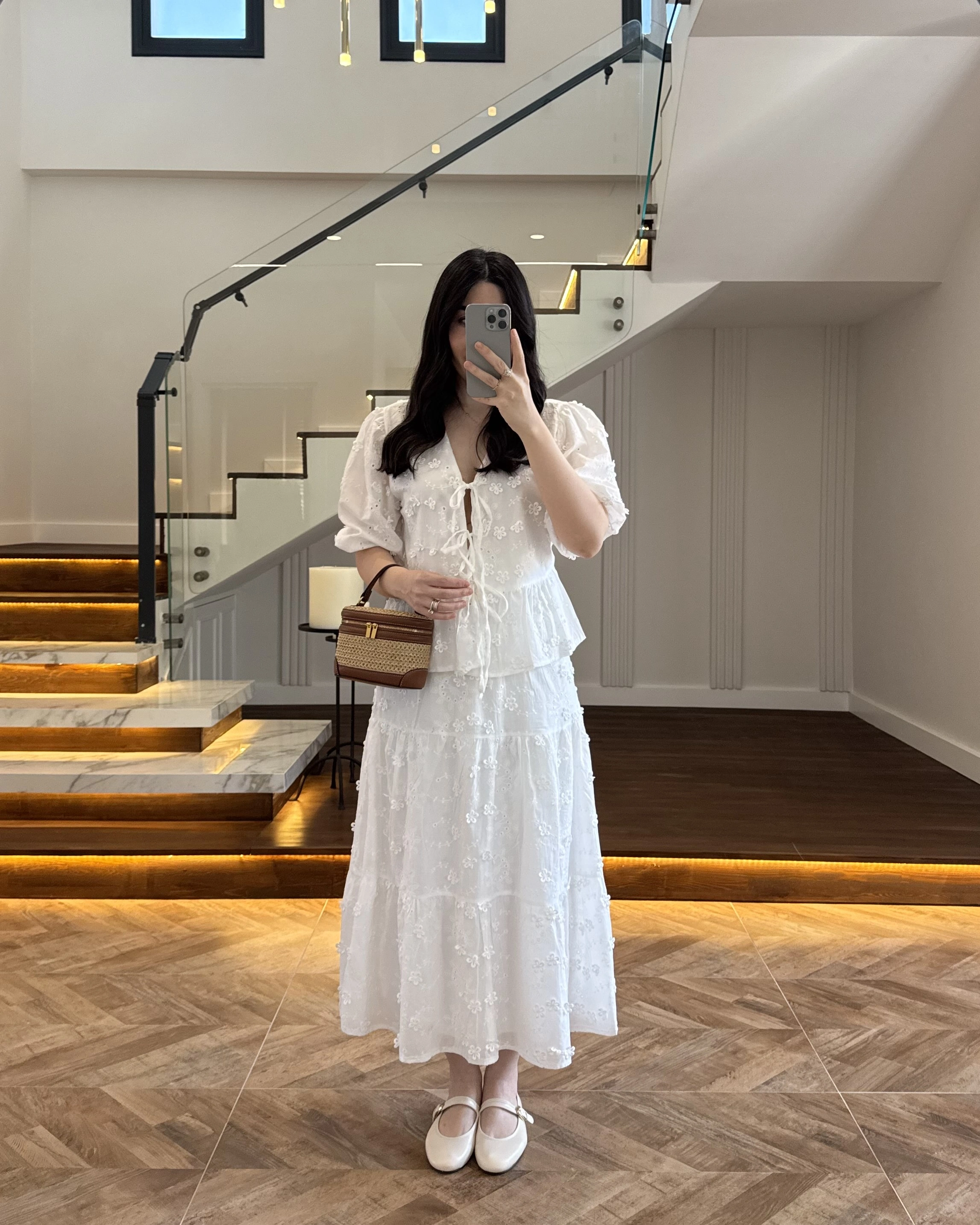 BEYAZ ÇİÇEK NAKIŞLI ETEK TAKIM