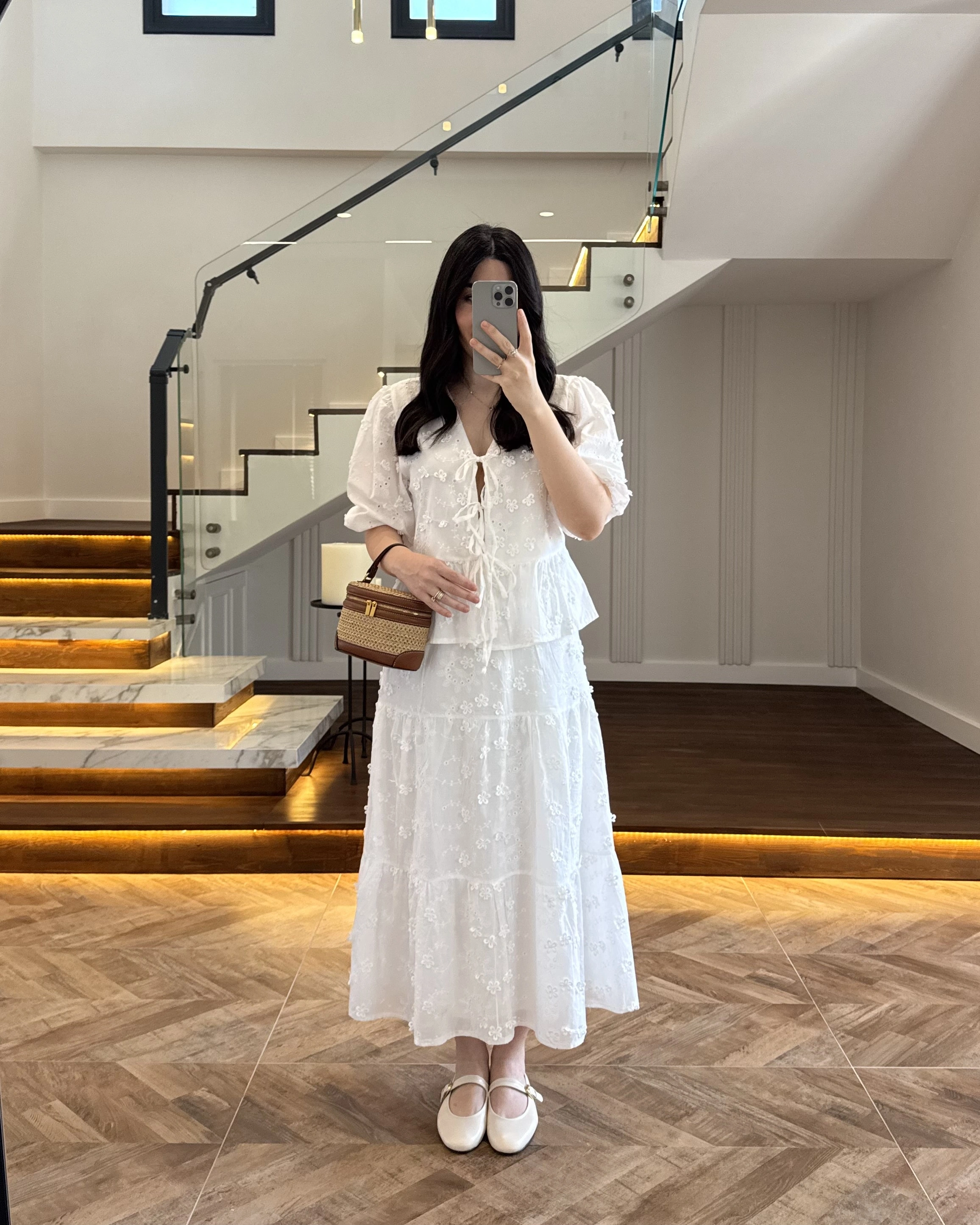 BEYAZ ÇİÇEK NAKIŞLI ETEK TAKIM