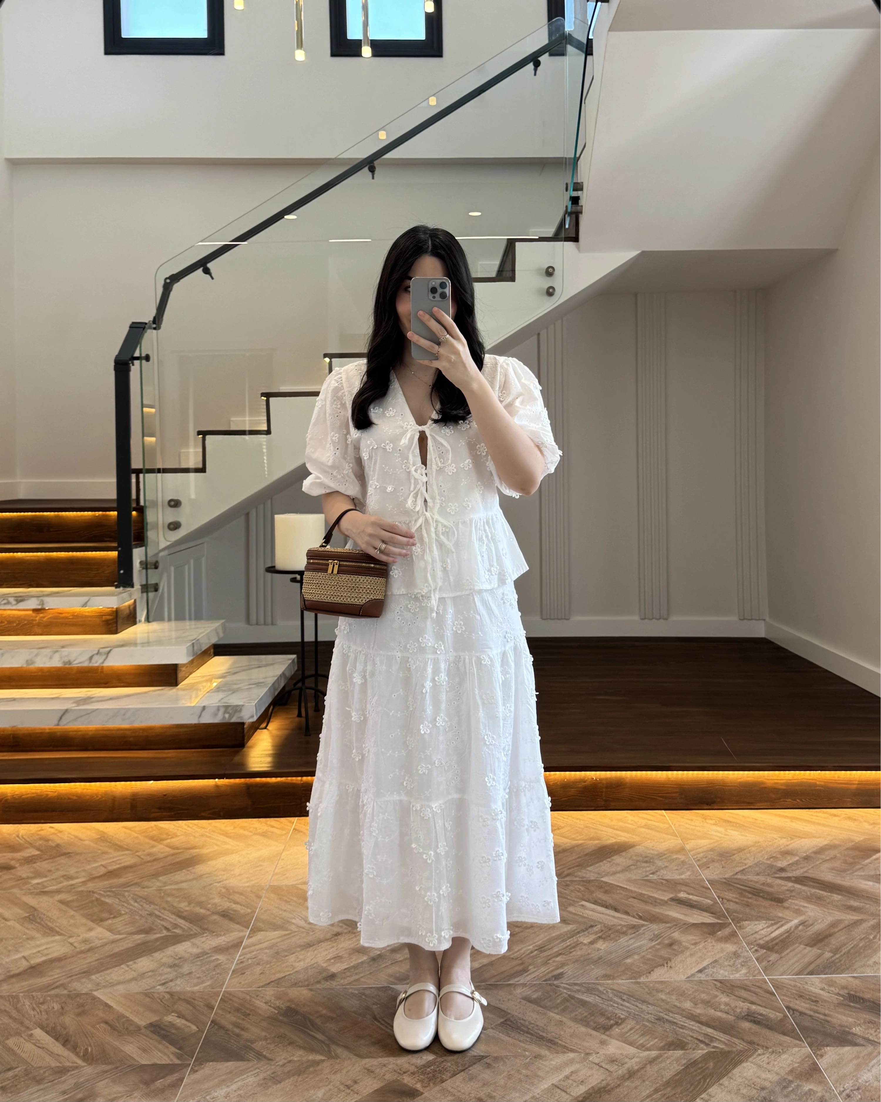 BEYAZ ÇİÇEK NAKIŞLI ETEK TAKIM