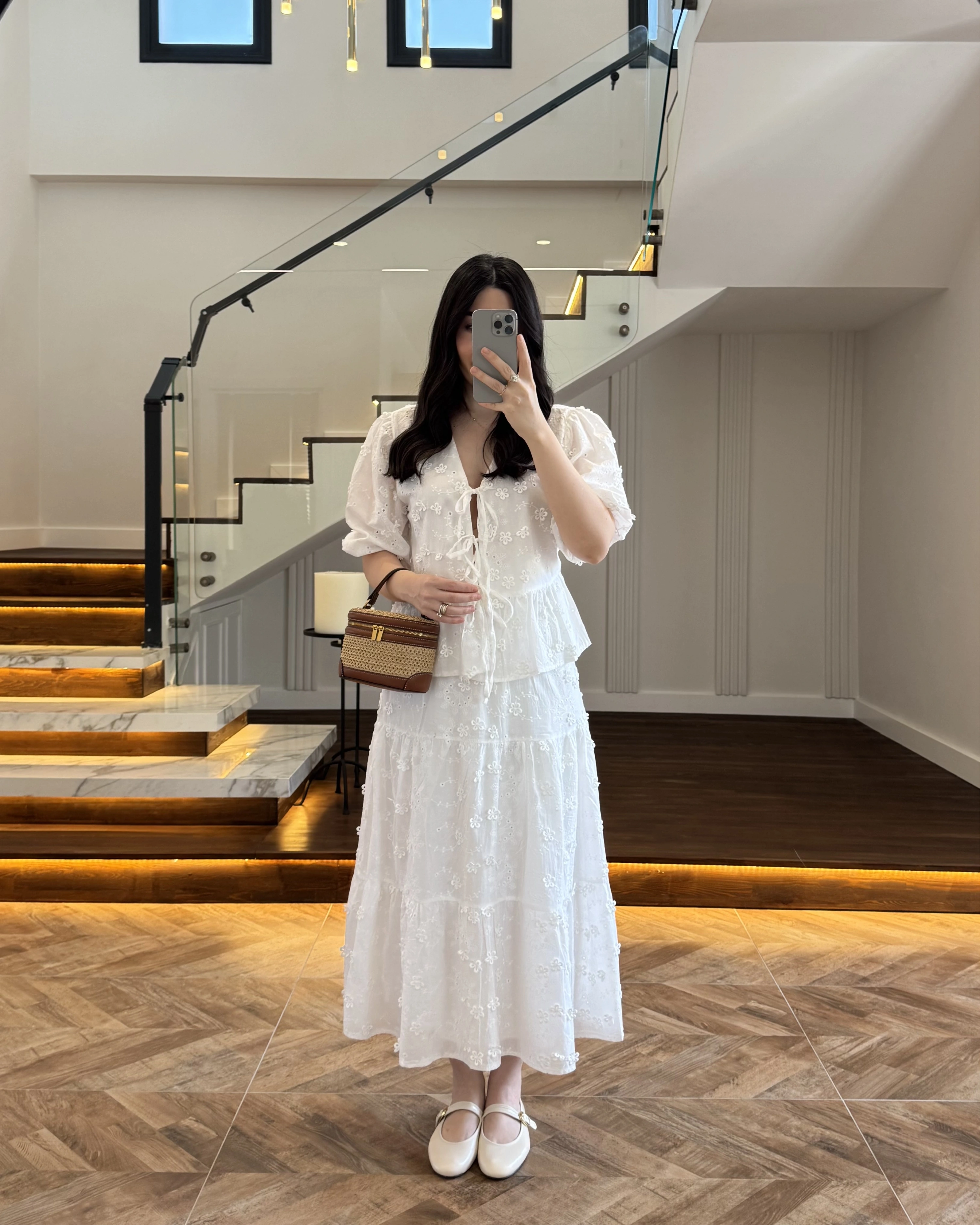 BEYAZ ÇİÇEK NAKIŞLI ETEK TAKIM